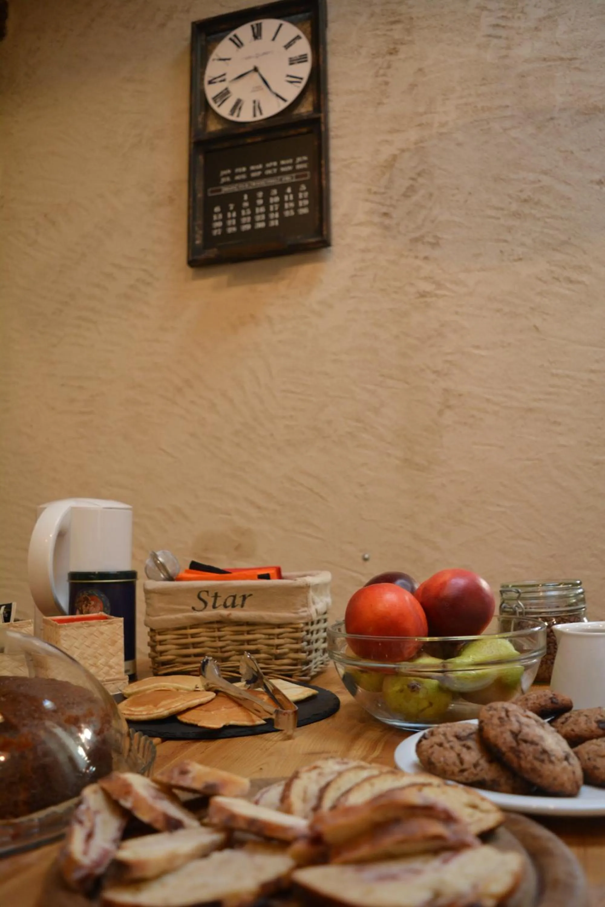 Buffet breakfast in Osteria l'iero d'Eima'