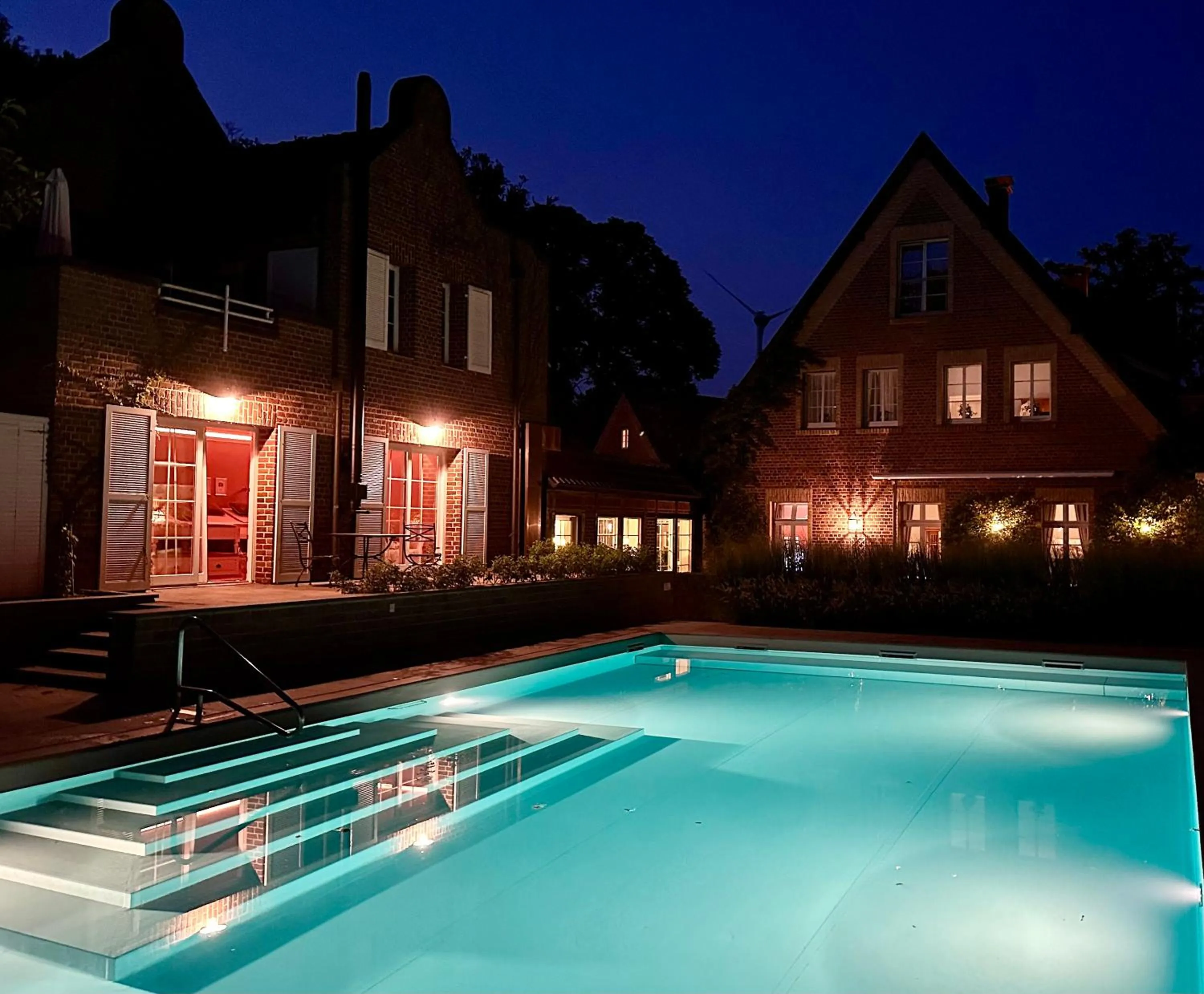 Swimming pool in Landhaus Eggert