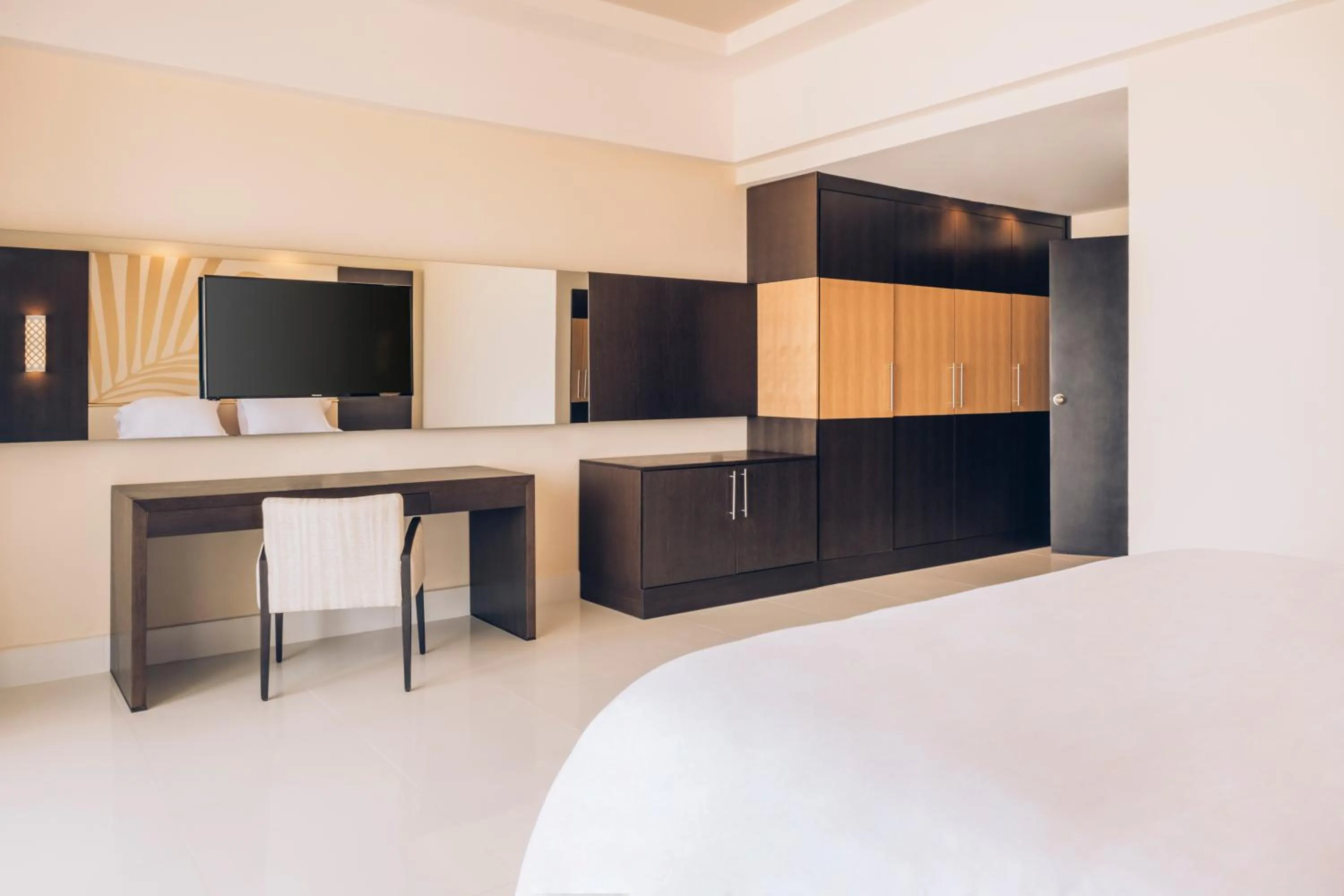 Bedroom, Bed in Iberostar Selection Kuriat Palace