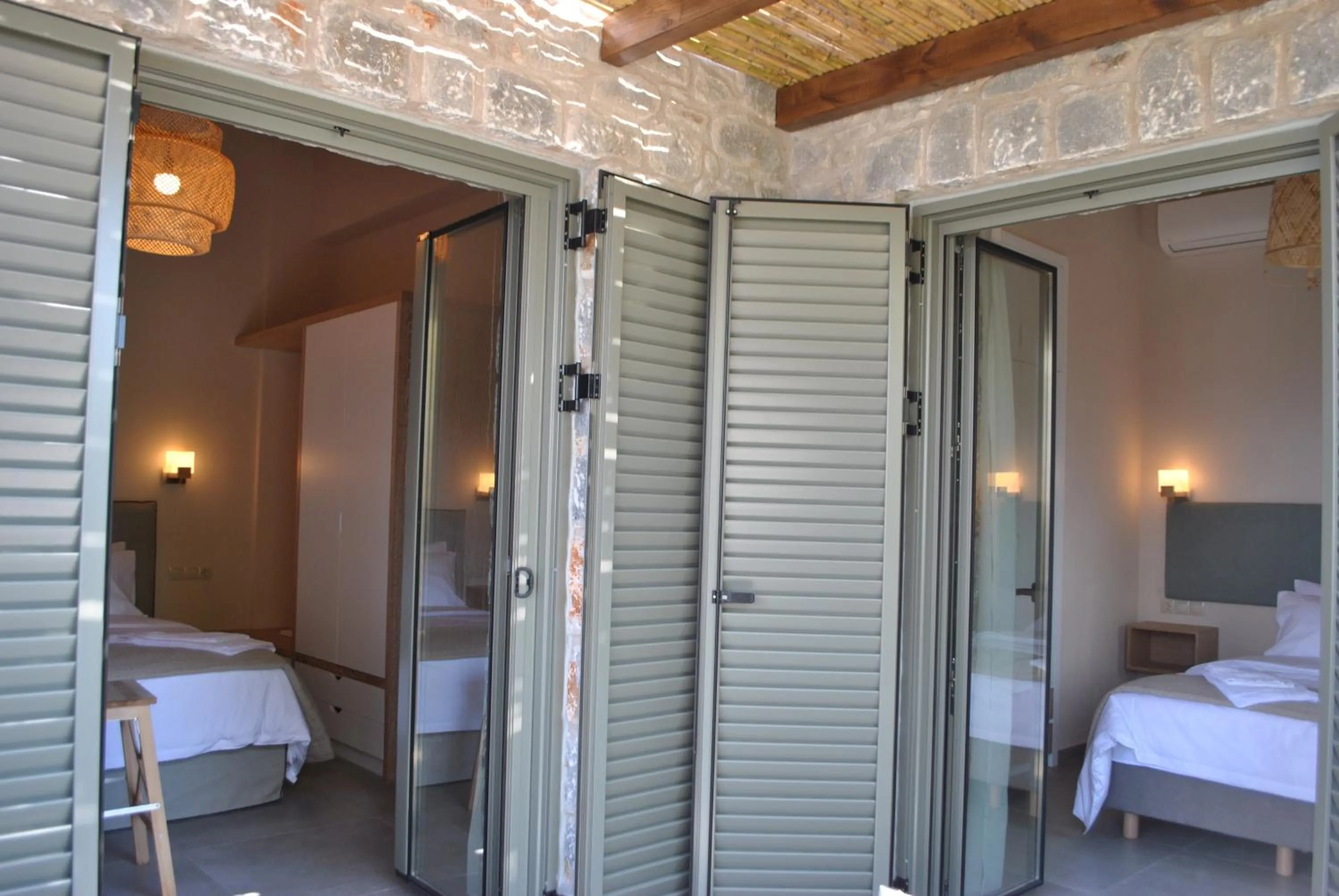 Bed in Petras Gi - Stone Houses