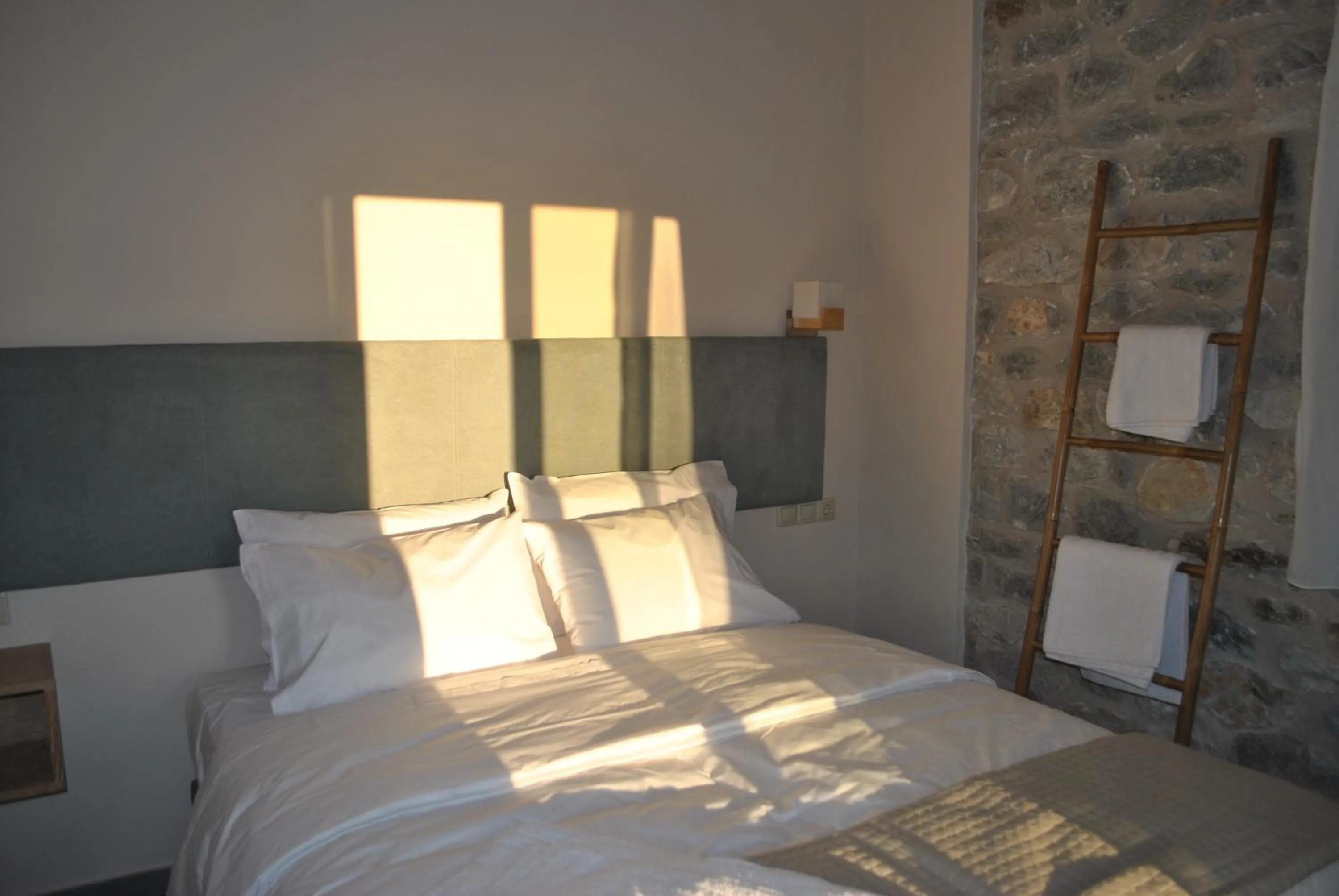 Bed in Petras Gi - Stone Houses
