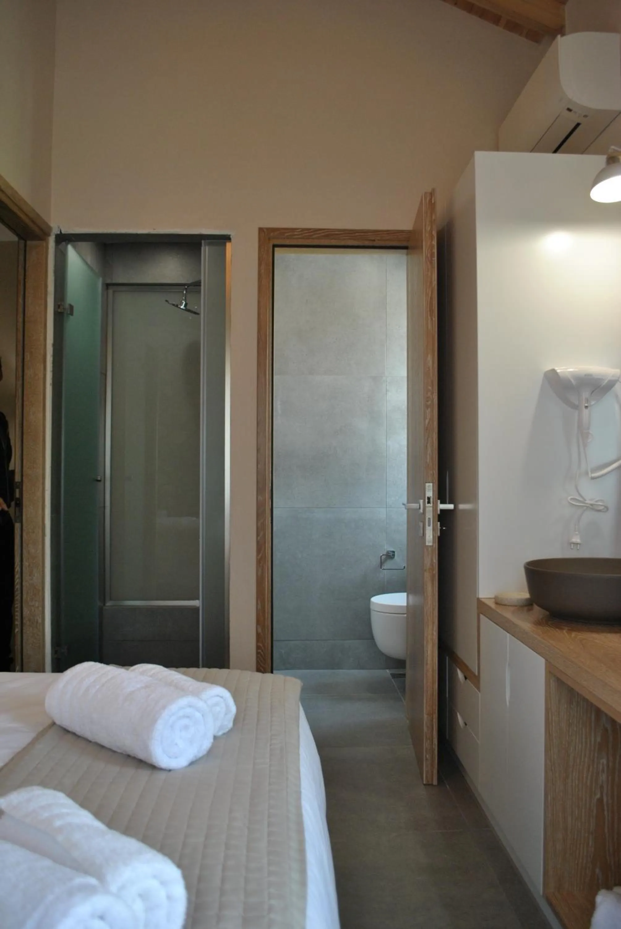 Bed in Petras Gi - Stone Houses