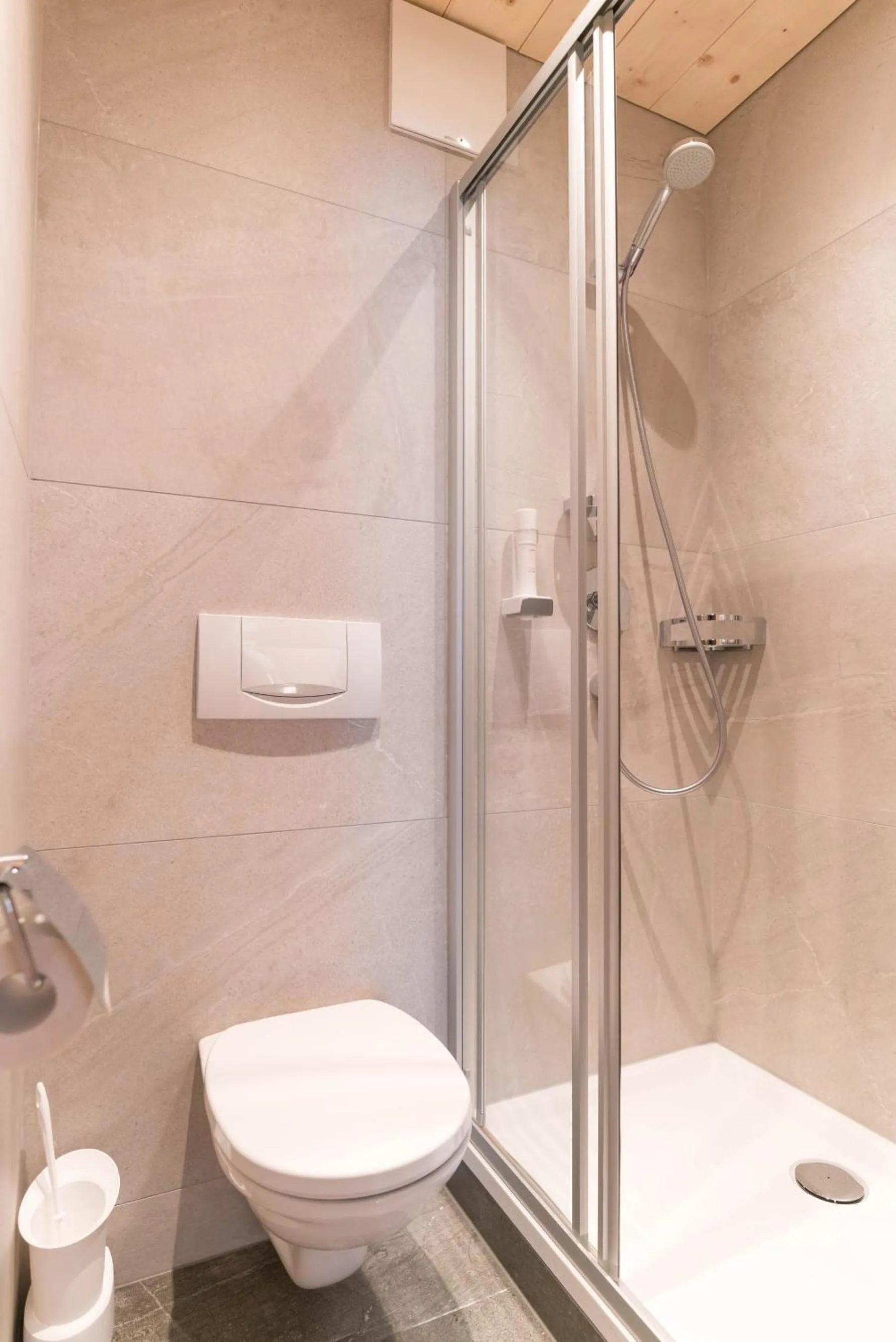 Shower in Das Geringer