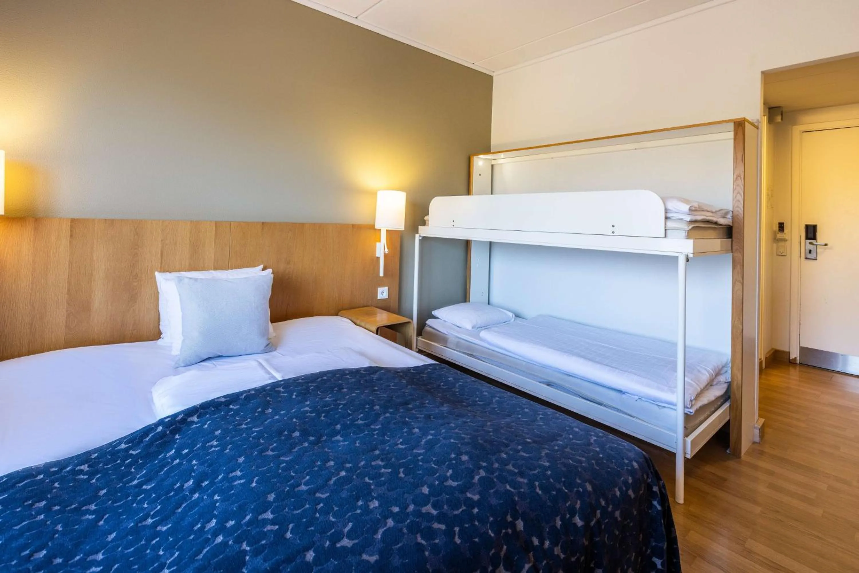 Bedroom, Bed in Scandic Aarhus Vest