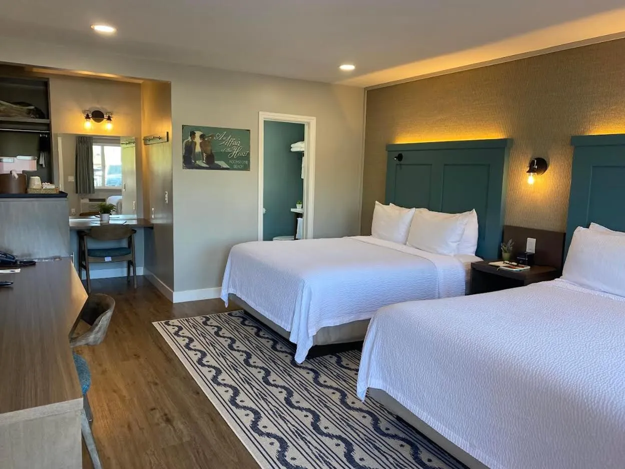 Bedroom, Bed in Castle Inn