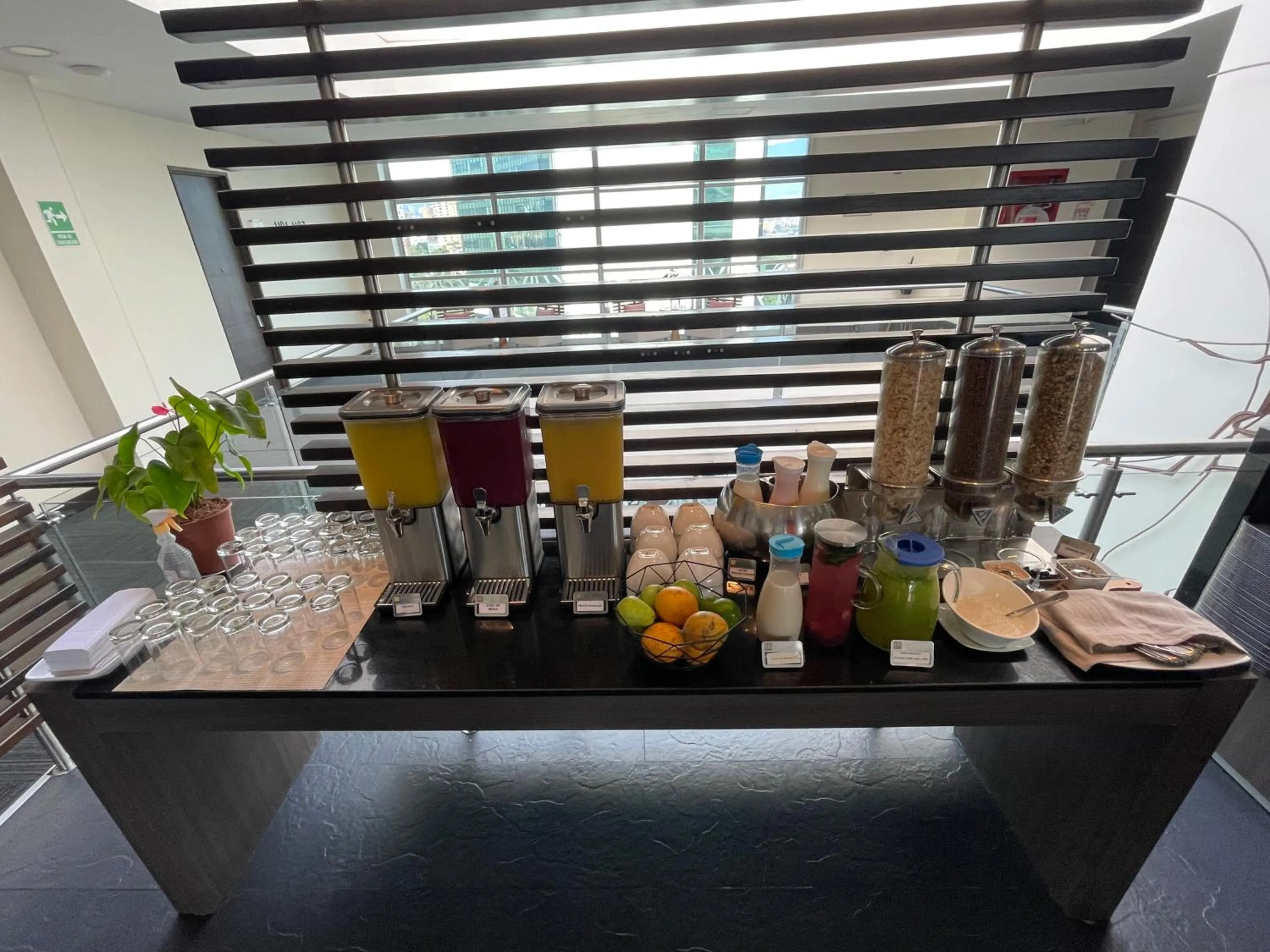 Breakfast in Hotel bh El Poblado