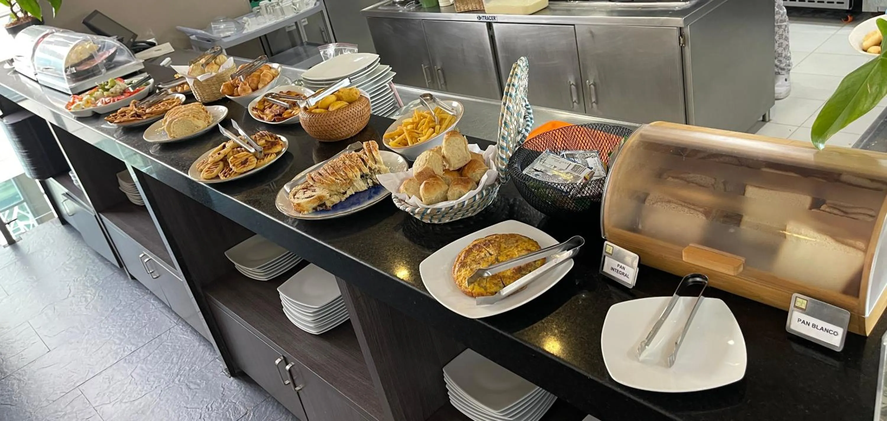 Breakfast in Hotel bh El Poblado