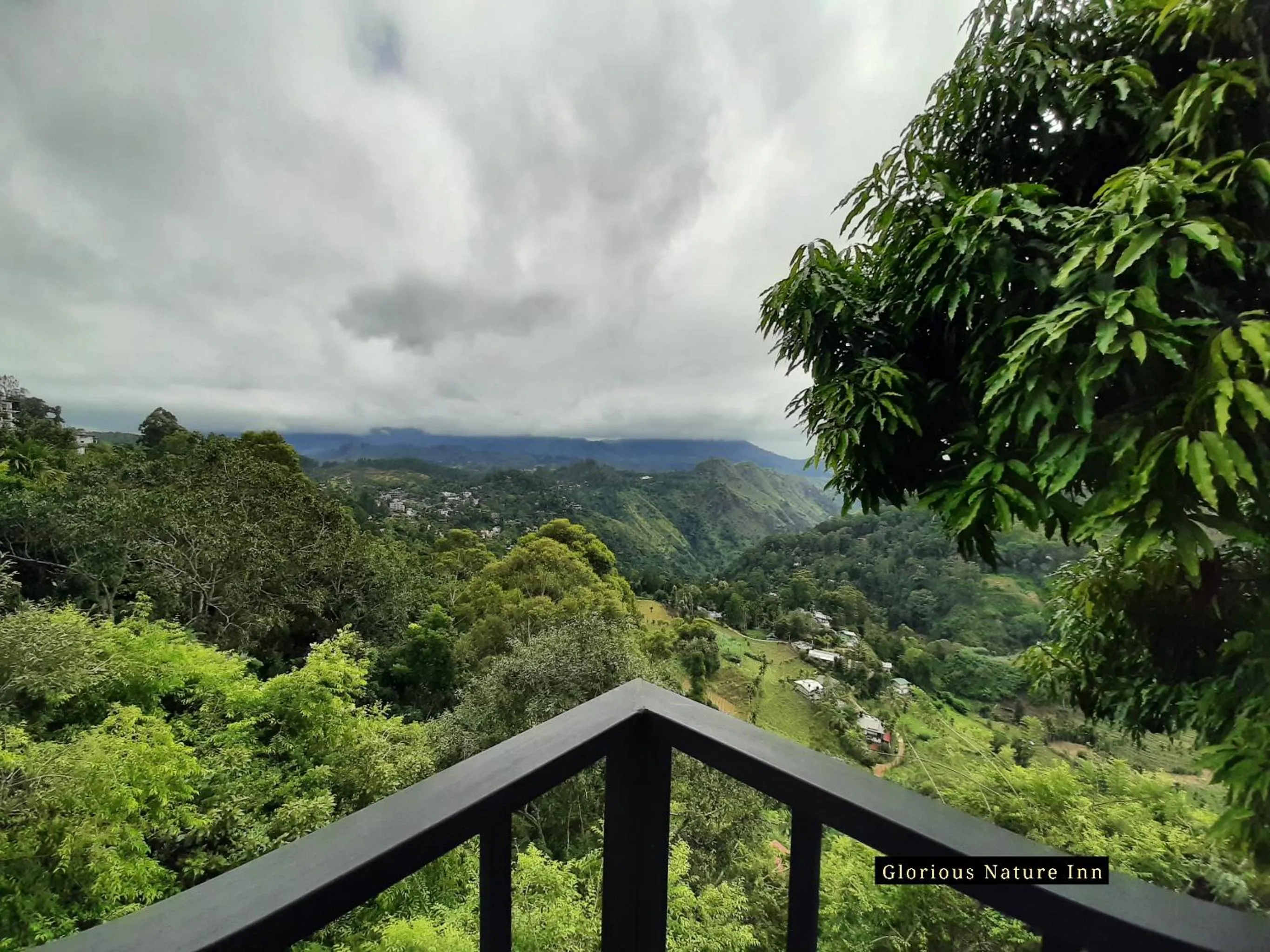 Balcony/Terrace in Glorious Nature Inn