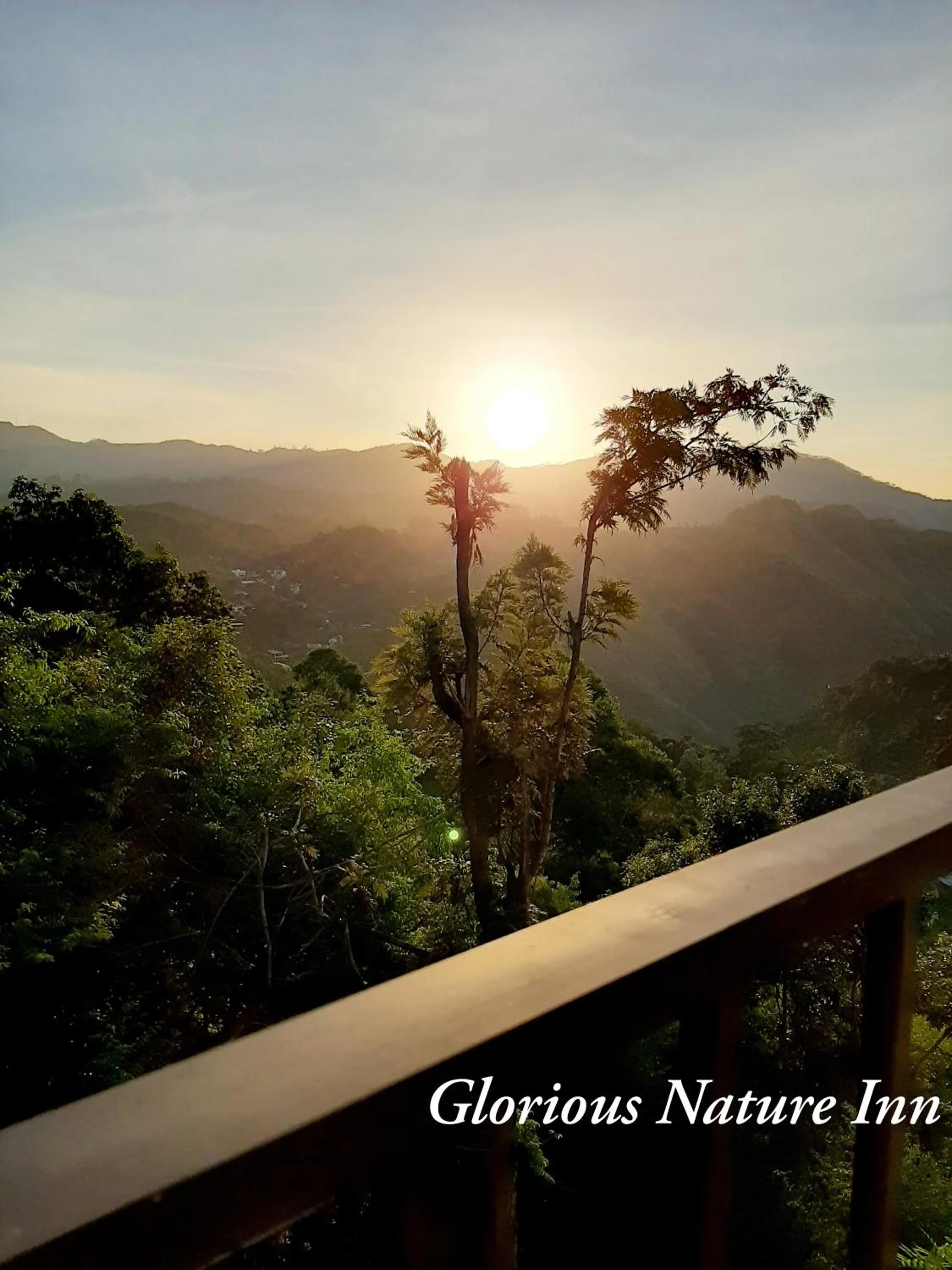 Balcony/Terrace in Glorious Nature Inn