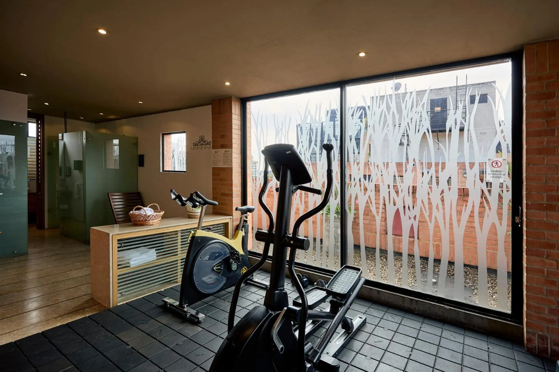 Fitness centre/facilities in Mercure Bogota BH Retiro