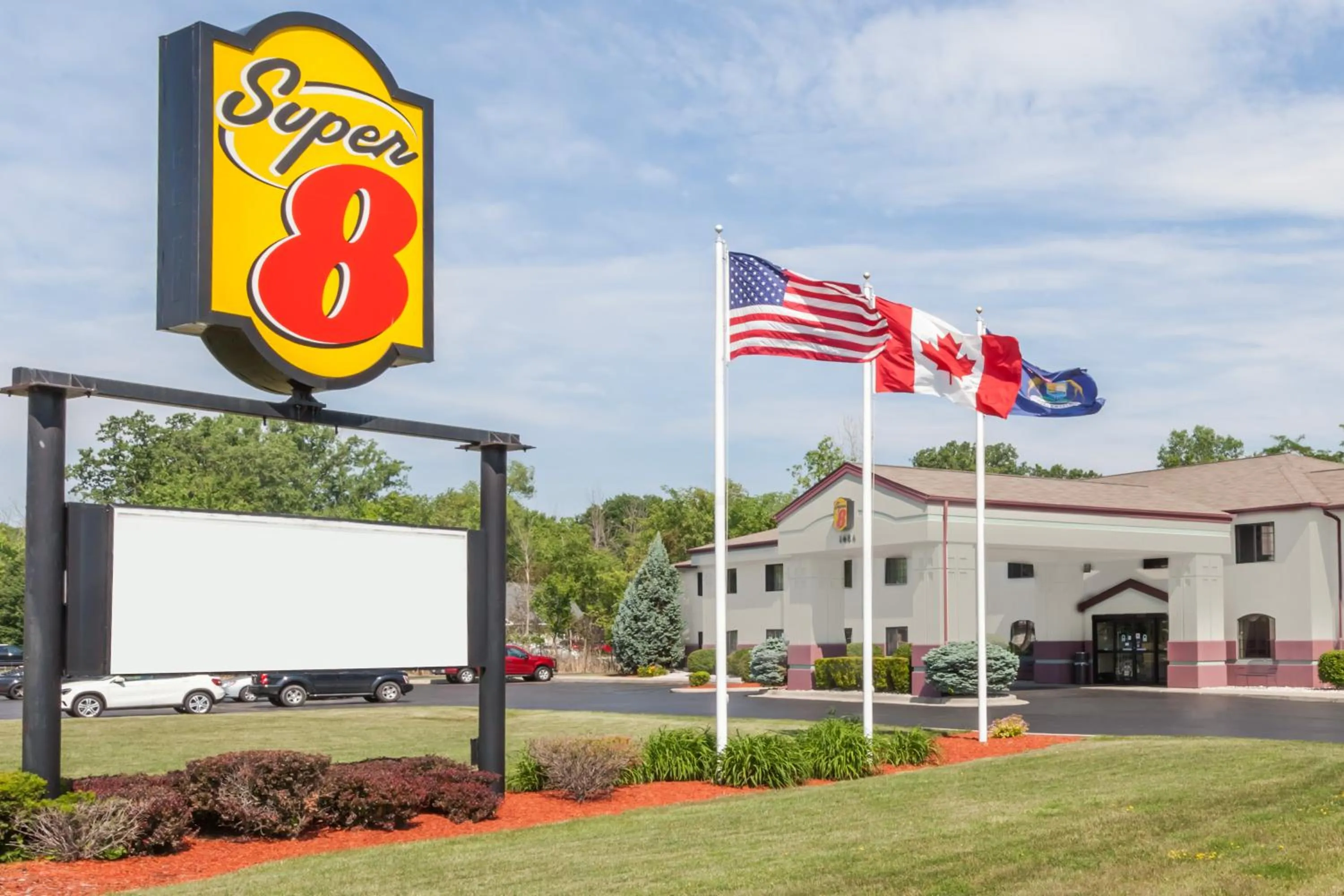 Property building in Super 8 by Wyndham Marysville/Port Huron Area