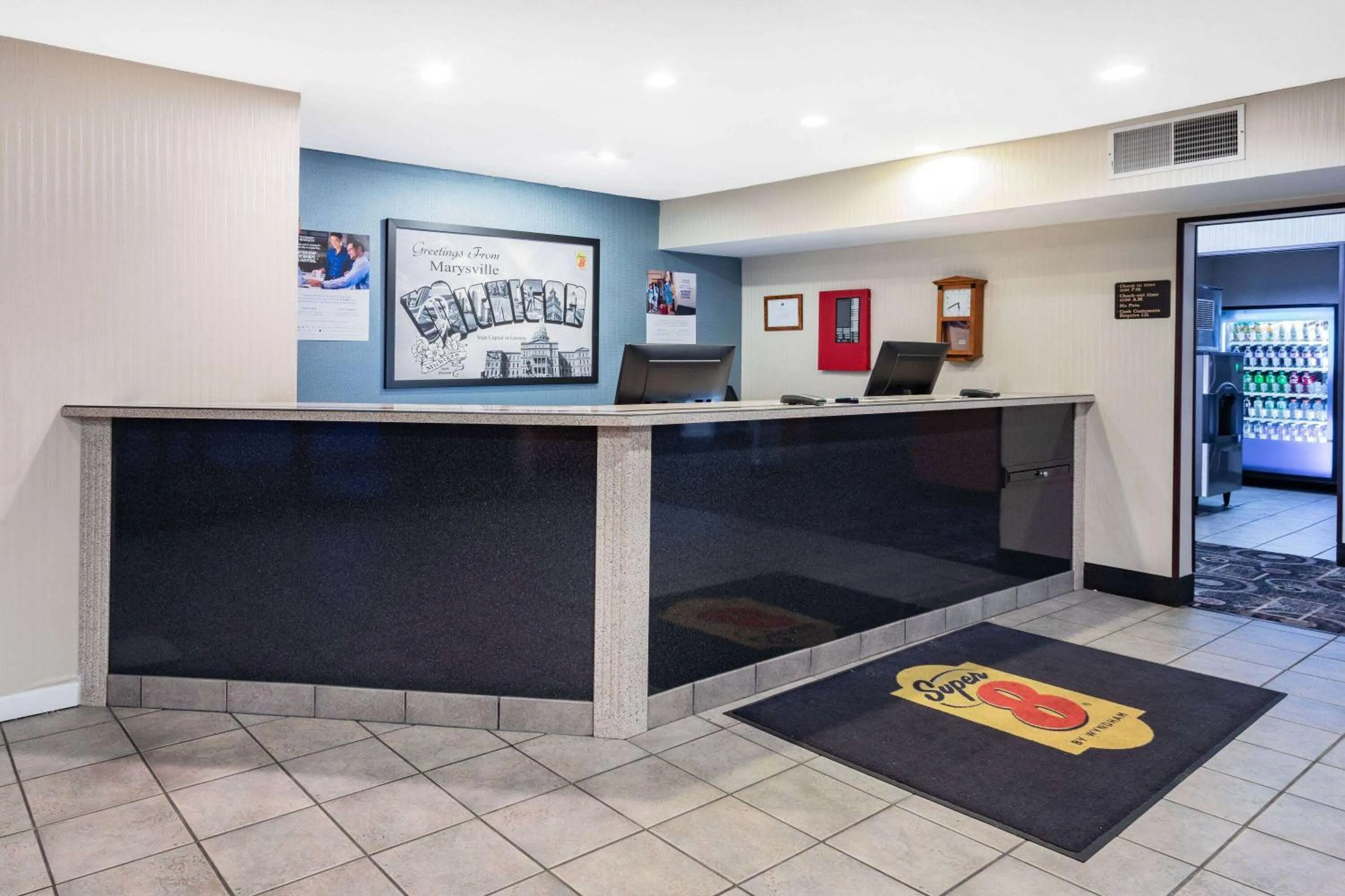 Lobby or reception in Super 8 by Wyndham Marysville/Port Huron Area