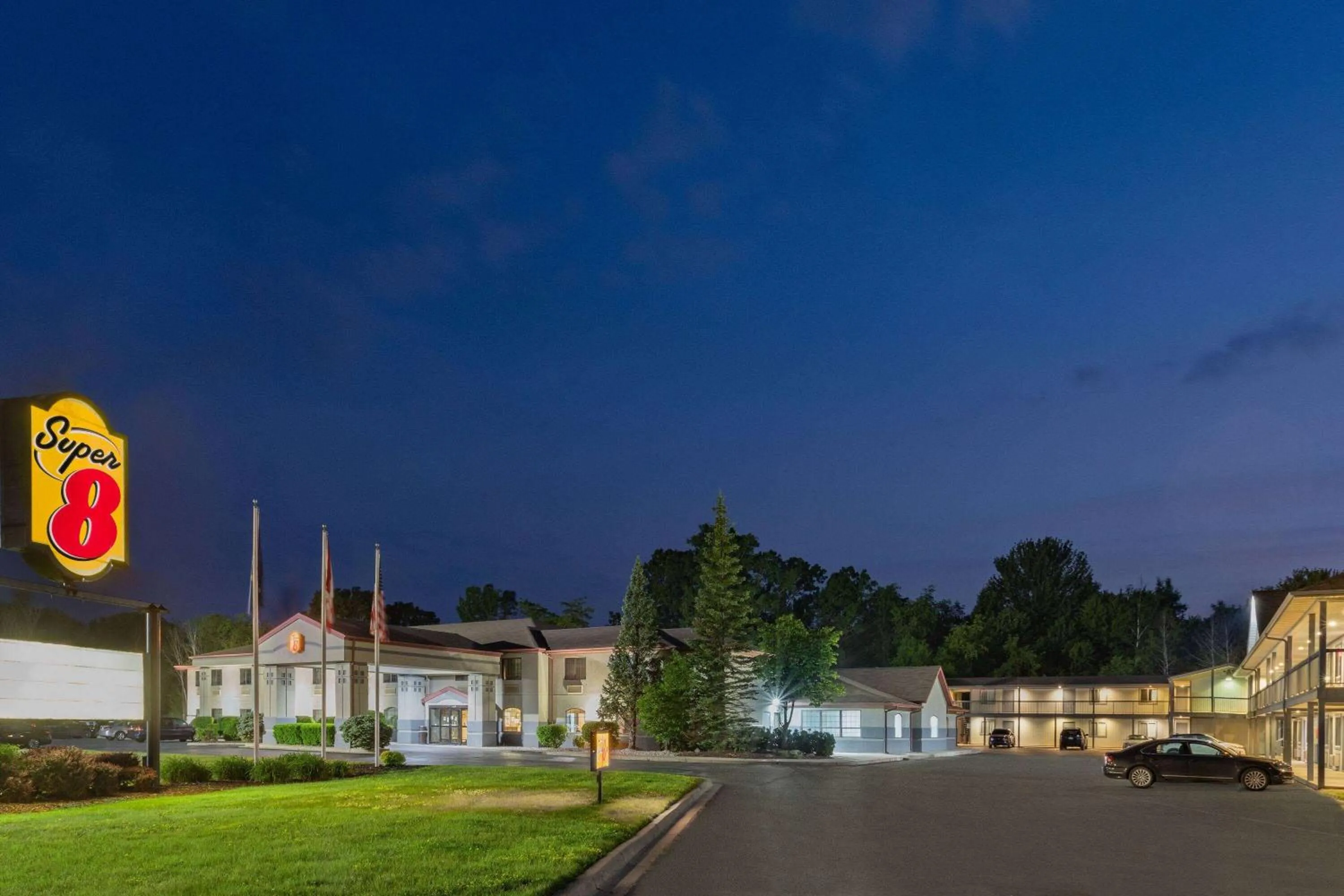 Property building in Super 8 by Wyndham Marysville/Port Huron Area