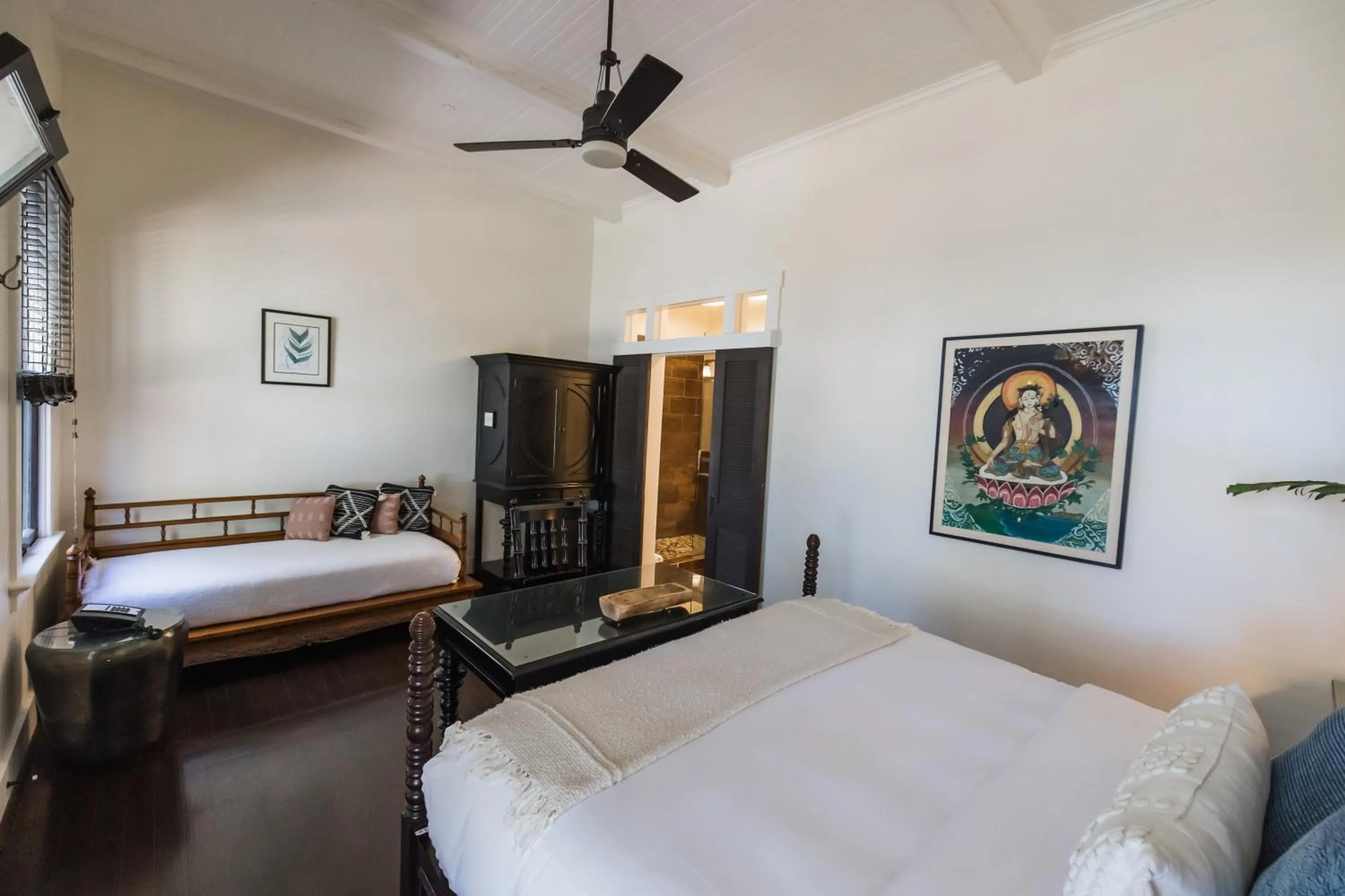 Bedroom, Bed in Lumeria Maui, Educational Retreat Center