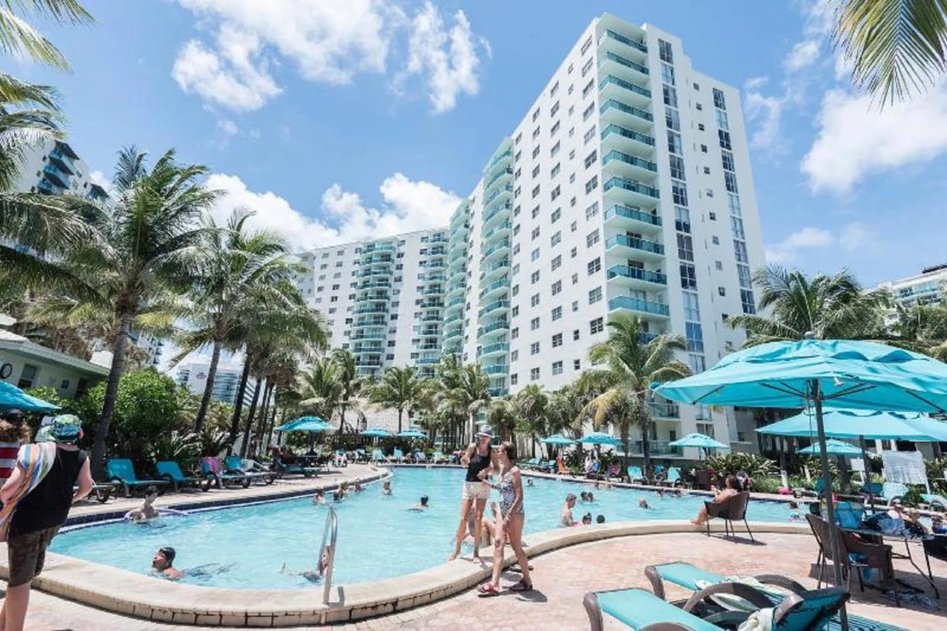 Property building in Miami Hallandale Condo, Partial Ocean View Direct Beach and Pool Access Miami Hollywood Beach