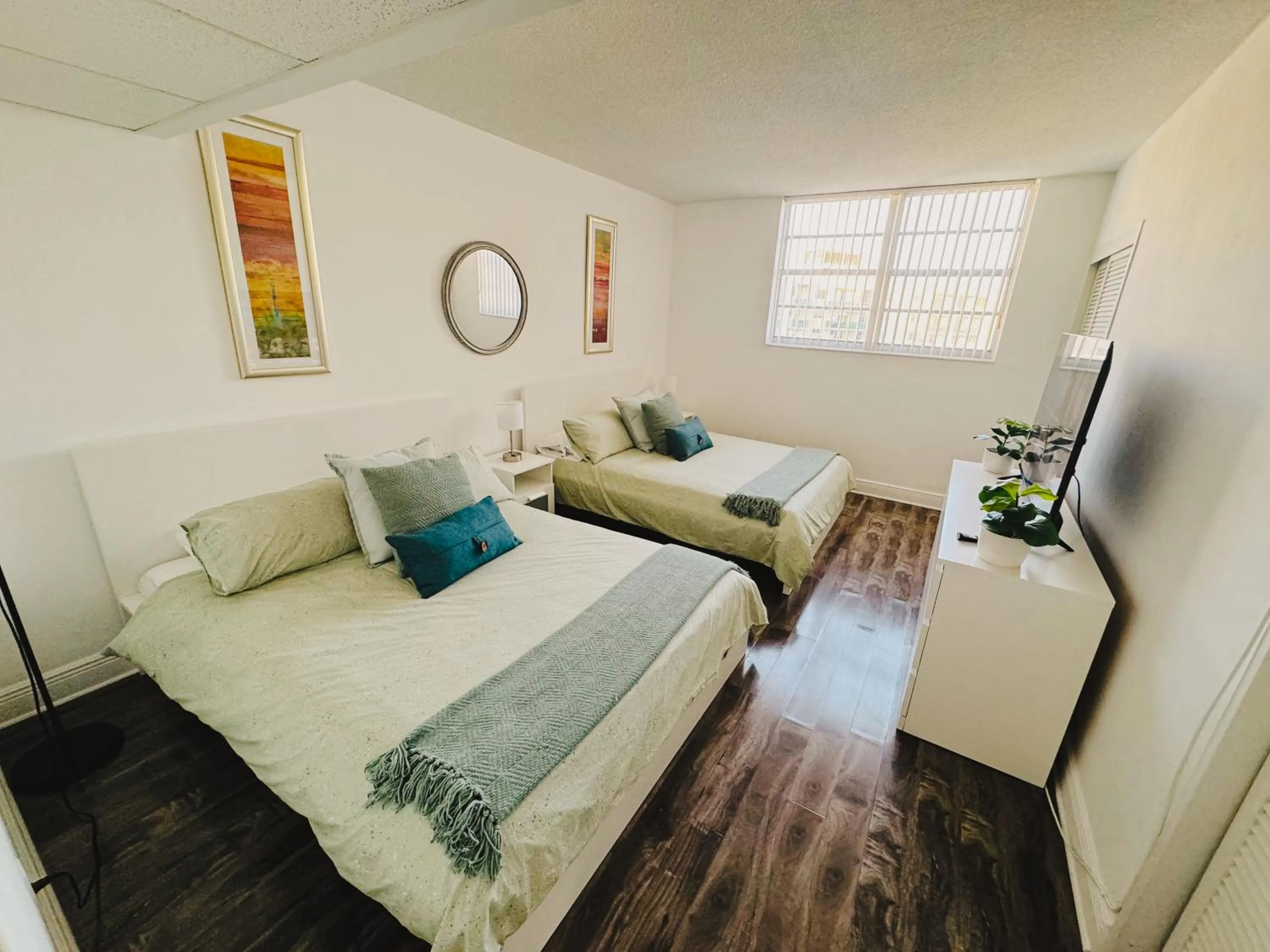 Bed in Miami Hallandale Condo, Partial Ocean View Direct Beach and Pool Access Miami Hollywood Beach