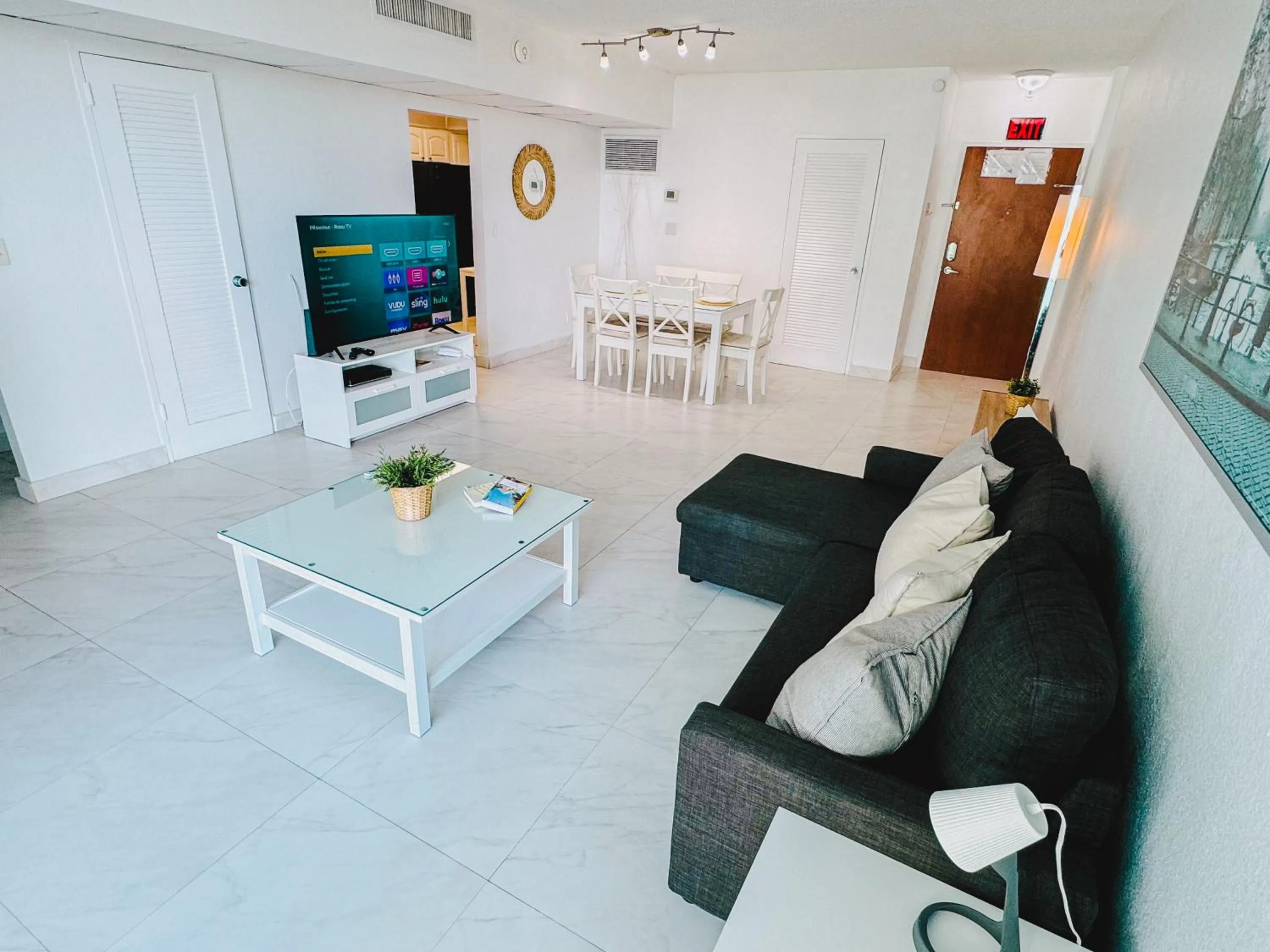 Miami Hallandale Condo, Partial Ocean View Direct Beach and Pool Access Miami Hollywood Beach