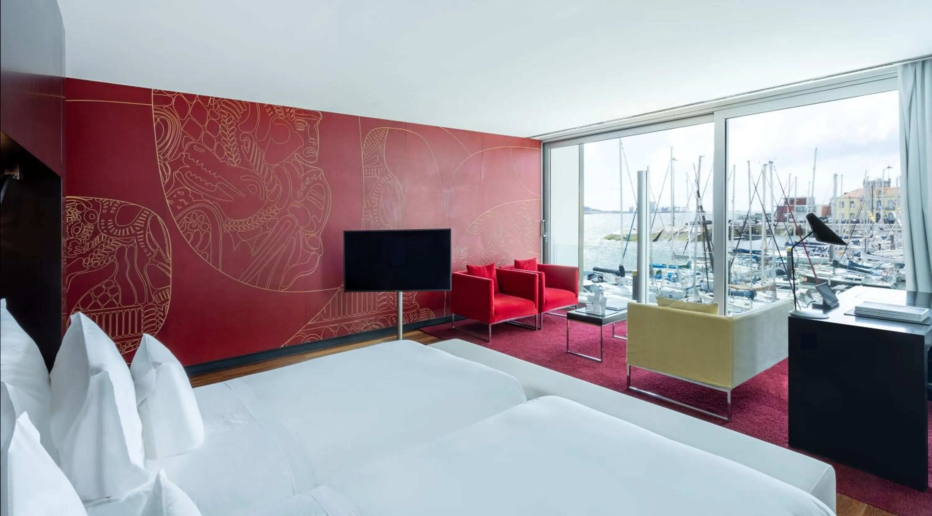 Bedroom, Bed in Altis Belem Hotel & Spa, a Member of Design Hotels