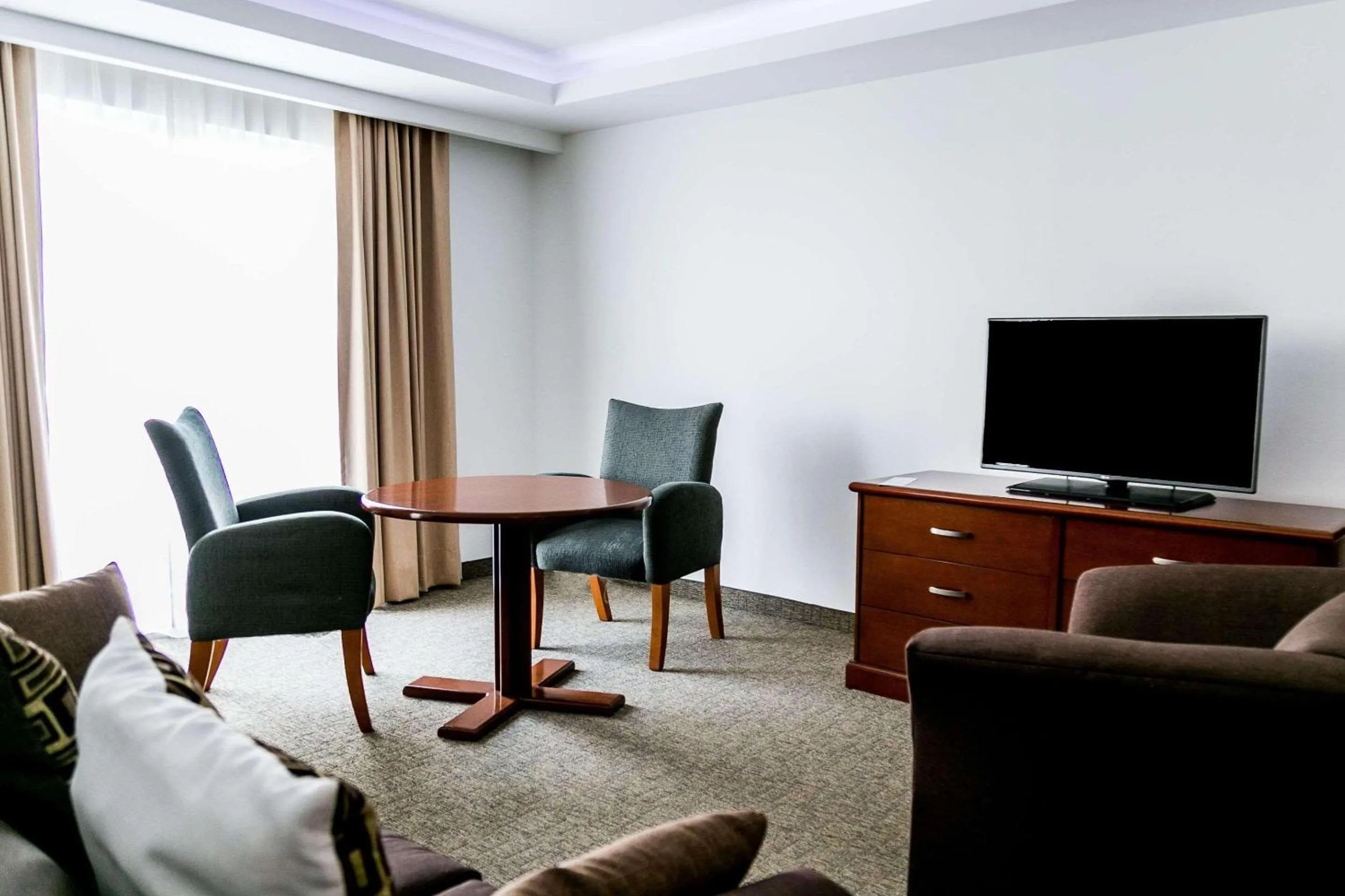 Bedroom in Radisson Poliforum Plaza Hotel Leon