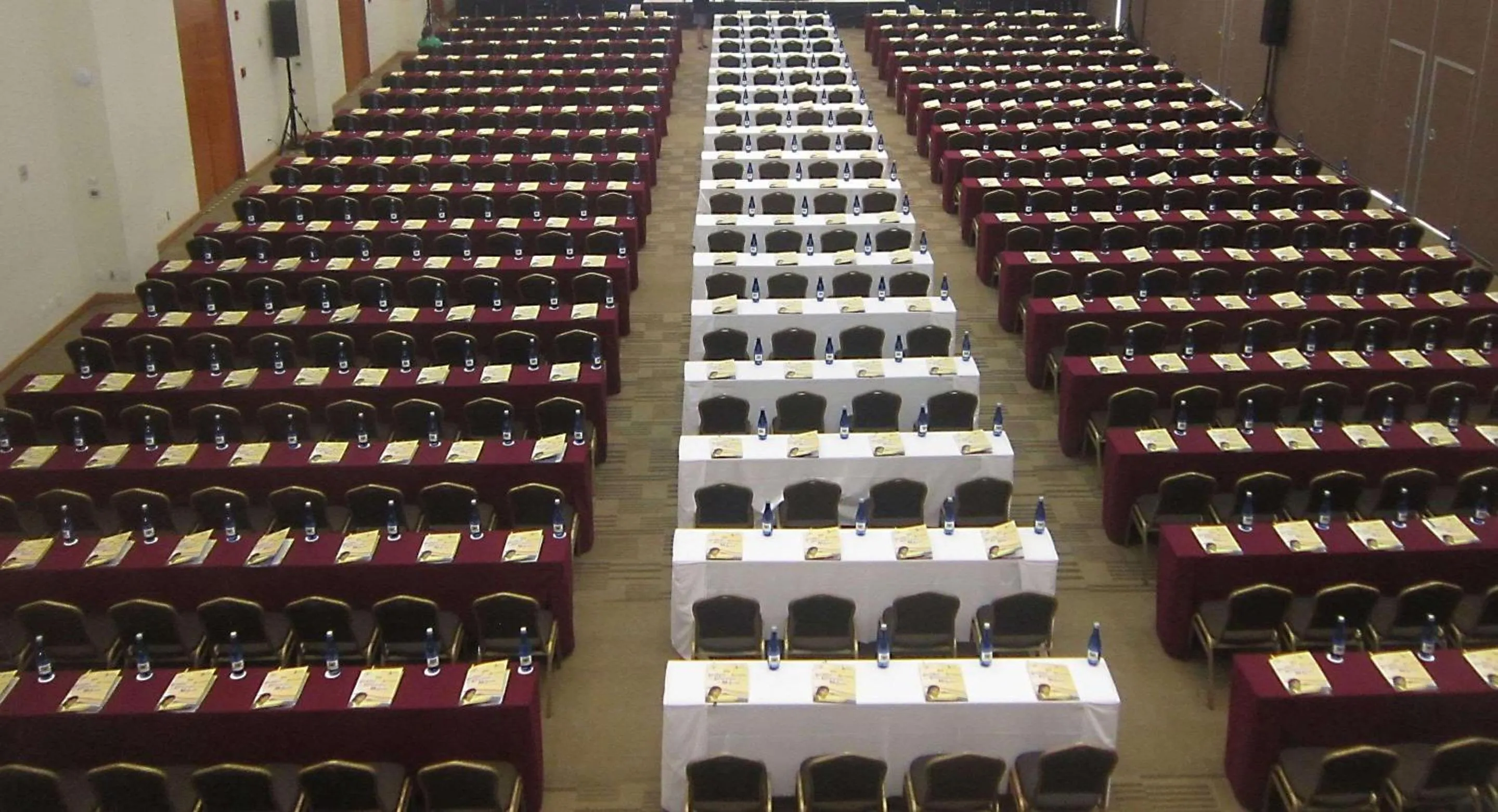 Meeting/conference room in Radisson Poliforum Plaza Hotel Leon