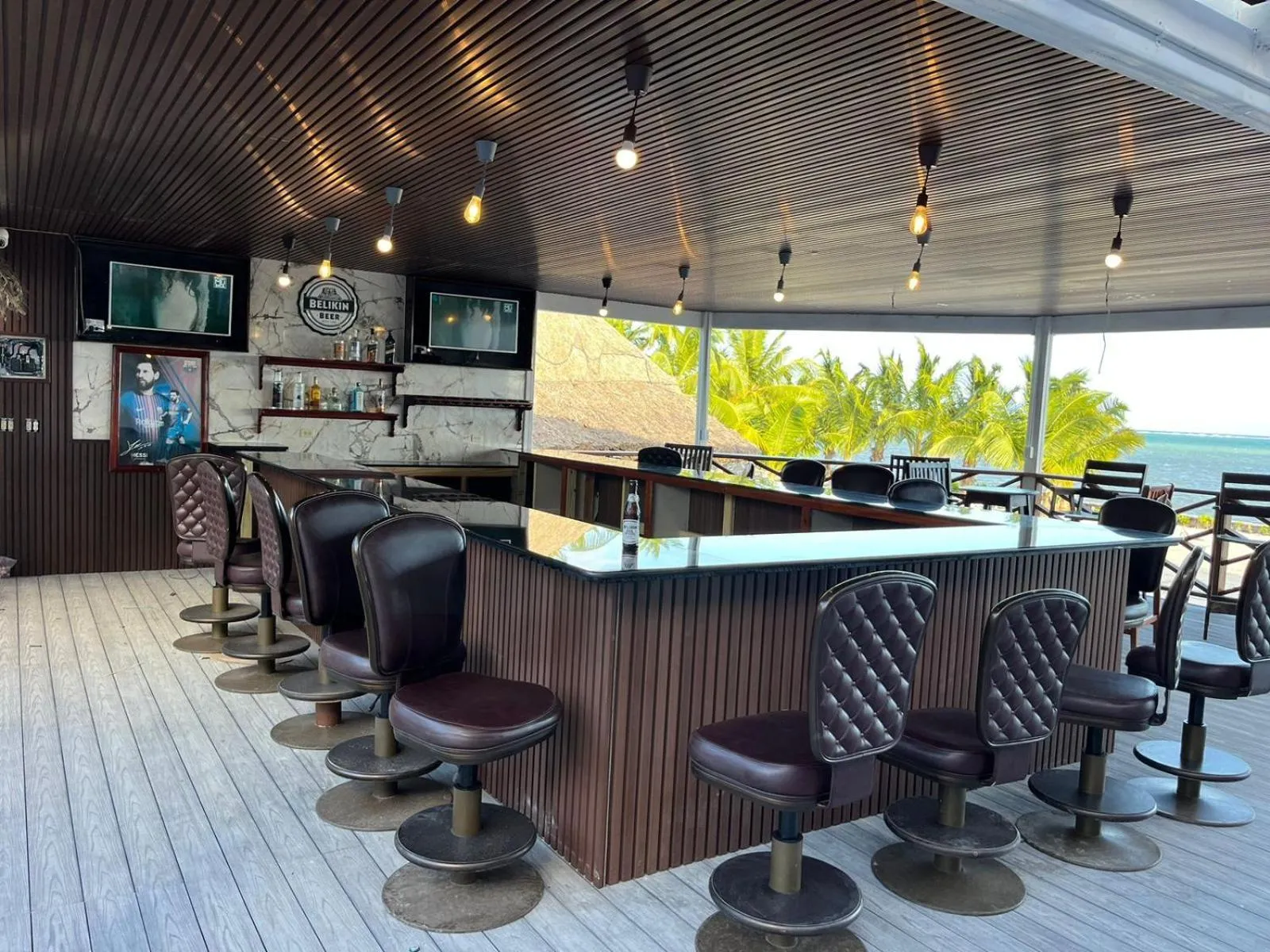 Captain Morgan's Retreat