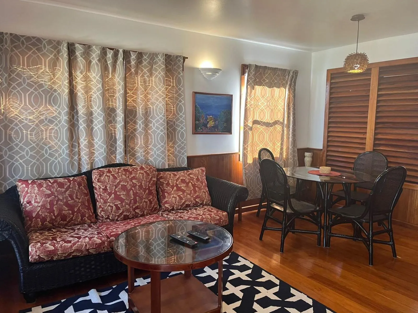 Captain Morgan's Retreat