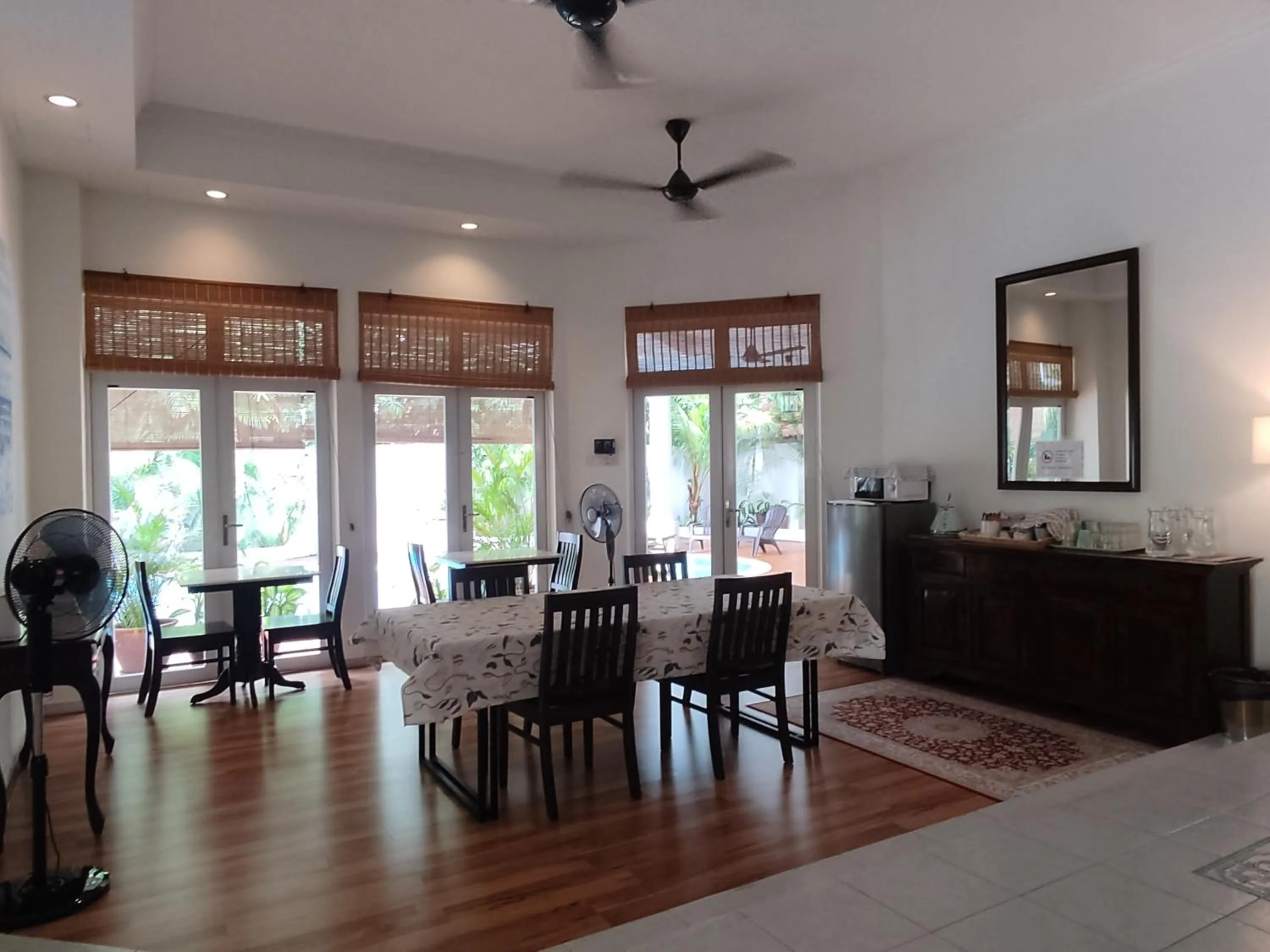 Dining area in Rumah Putih B&B near KLIA
