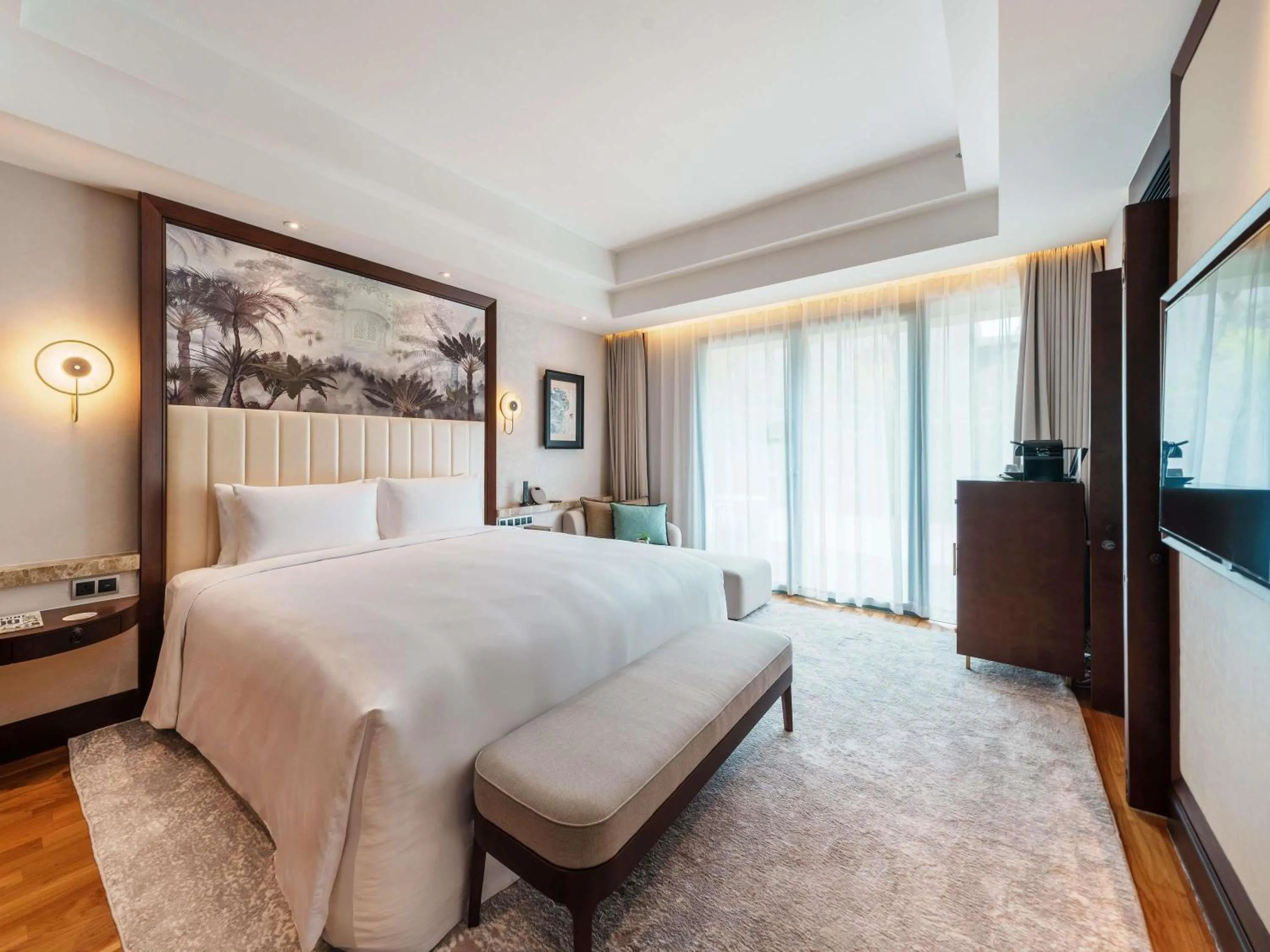 Bedroom, Bed in Sofitel Singapore Sentosa