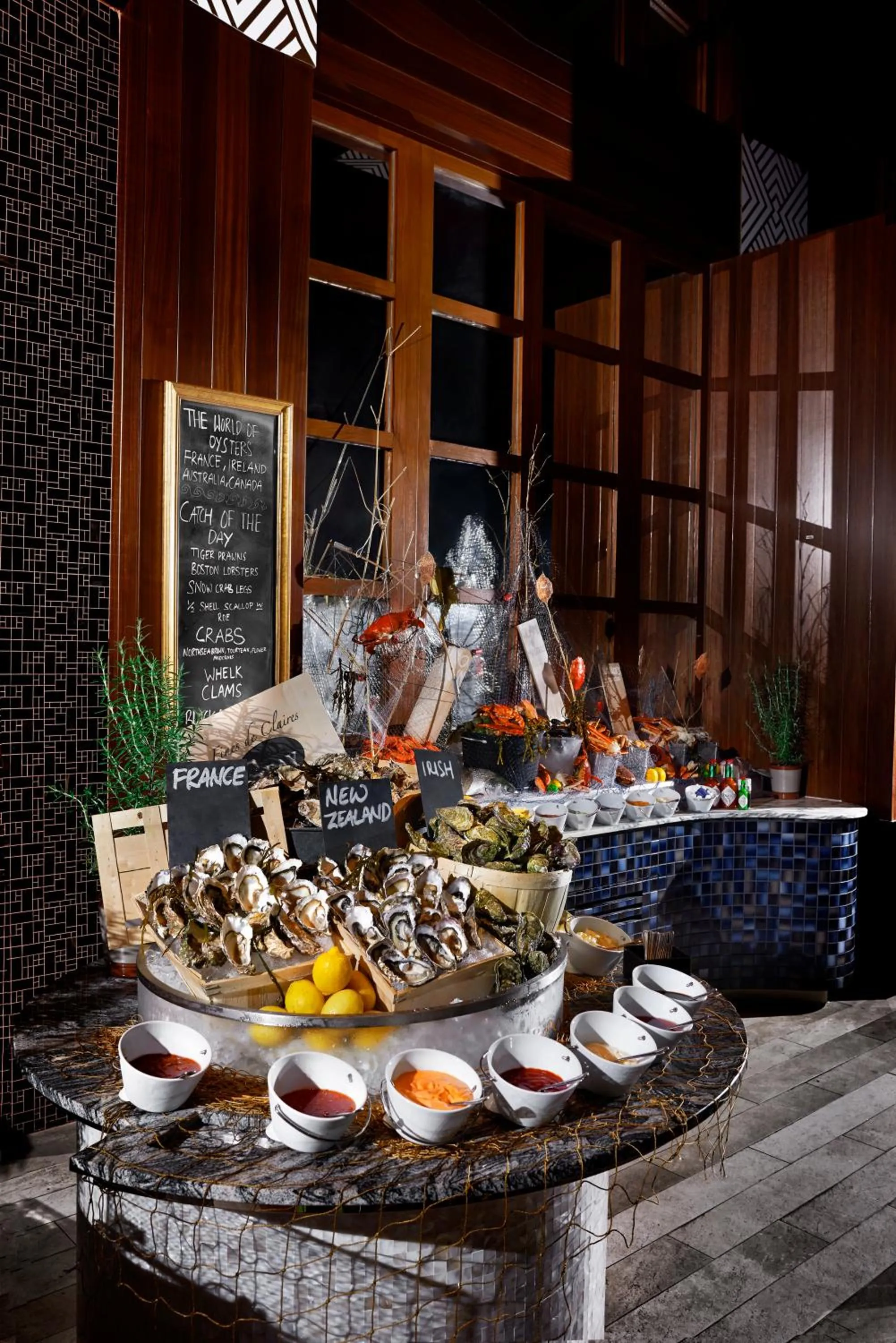 Restaurant/places to eat in Sofitel Singapore Sentosa