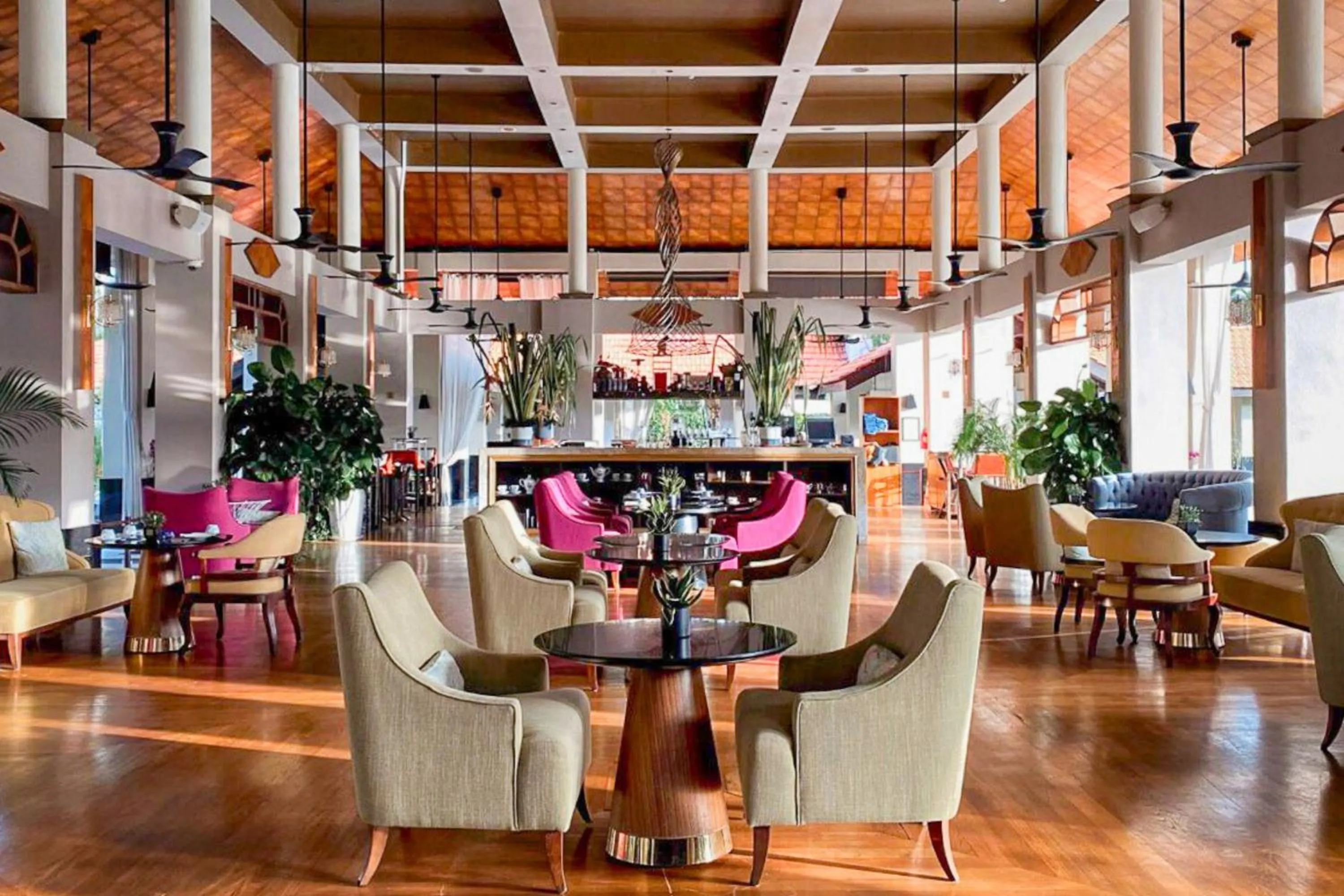 Restaurant/places to eat in Sofitel Singapore Sentosa