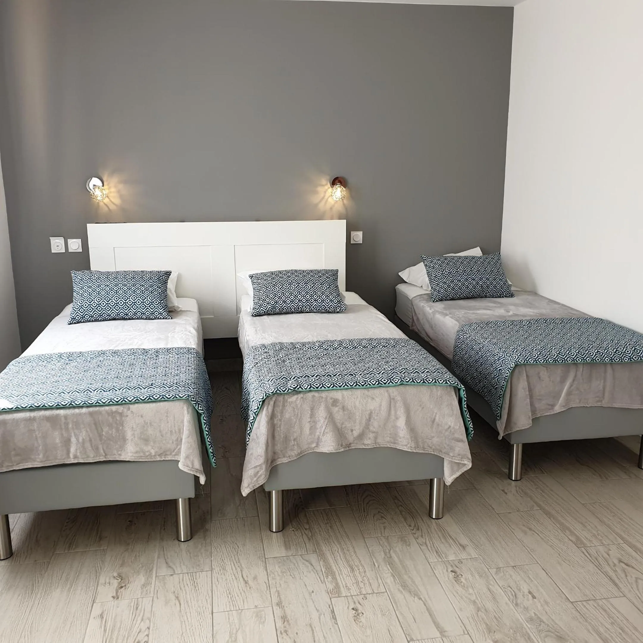 Bed in Chez les J-FOLAIS - 3 kms Puy duFou - Les Epesses