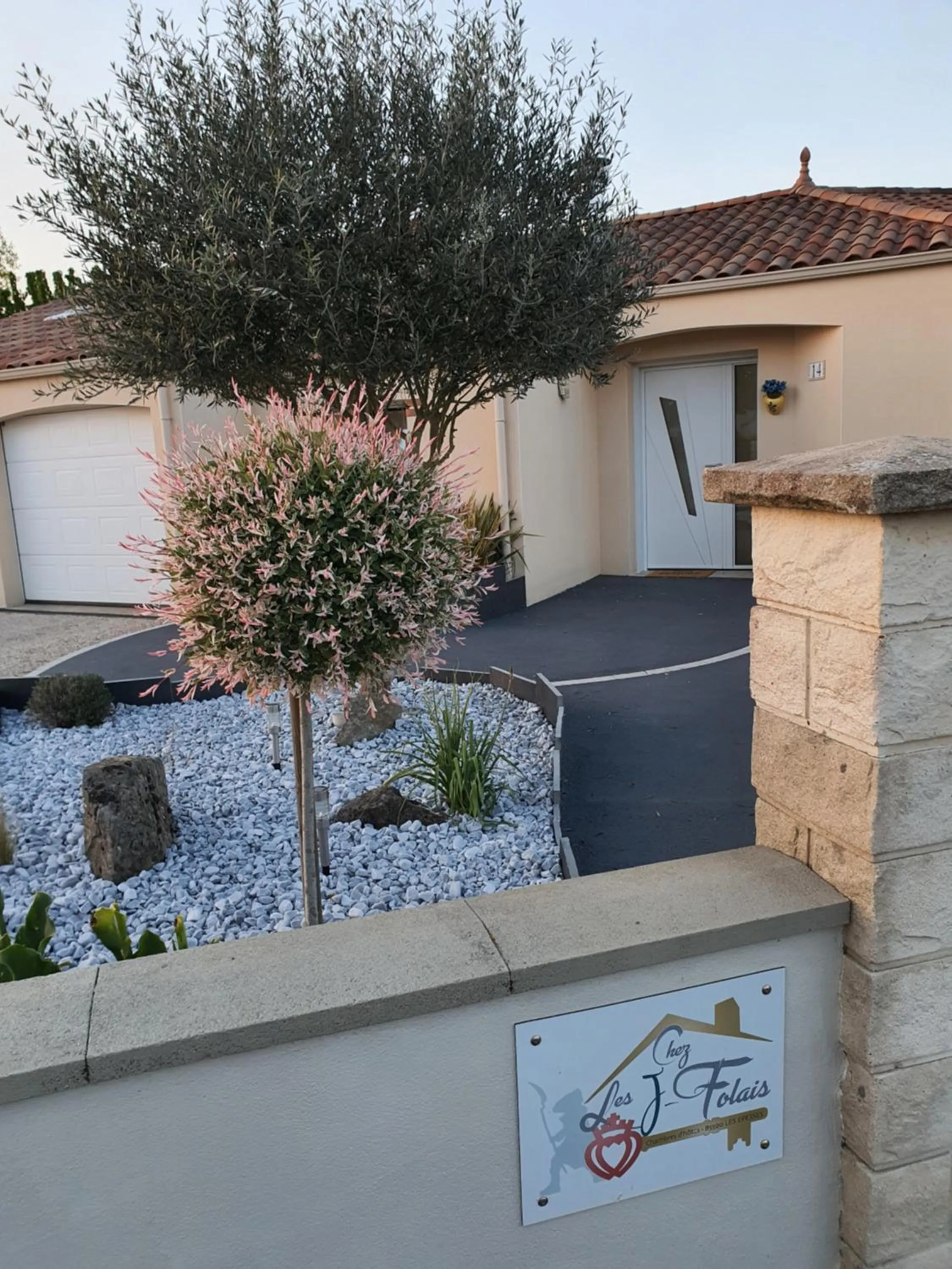 Chez les J-FOLAIS - 3 kms Puy duFou - Les Epesses