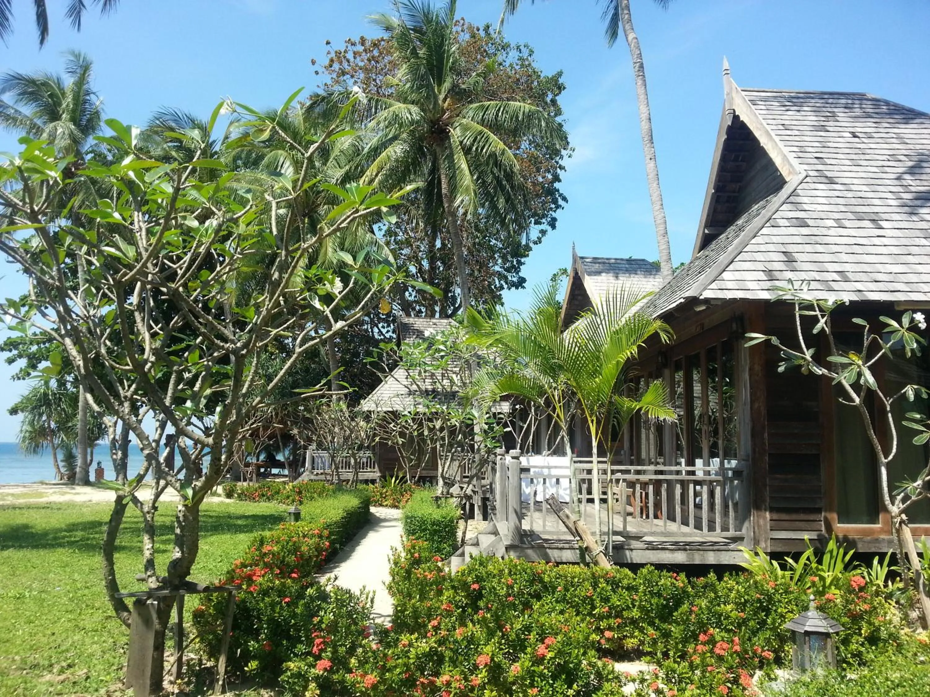 Facade/entrance in New Ozone Resort & Spa