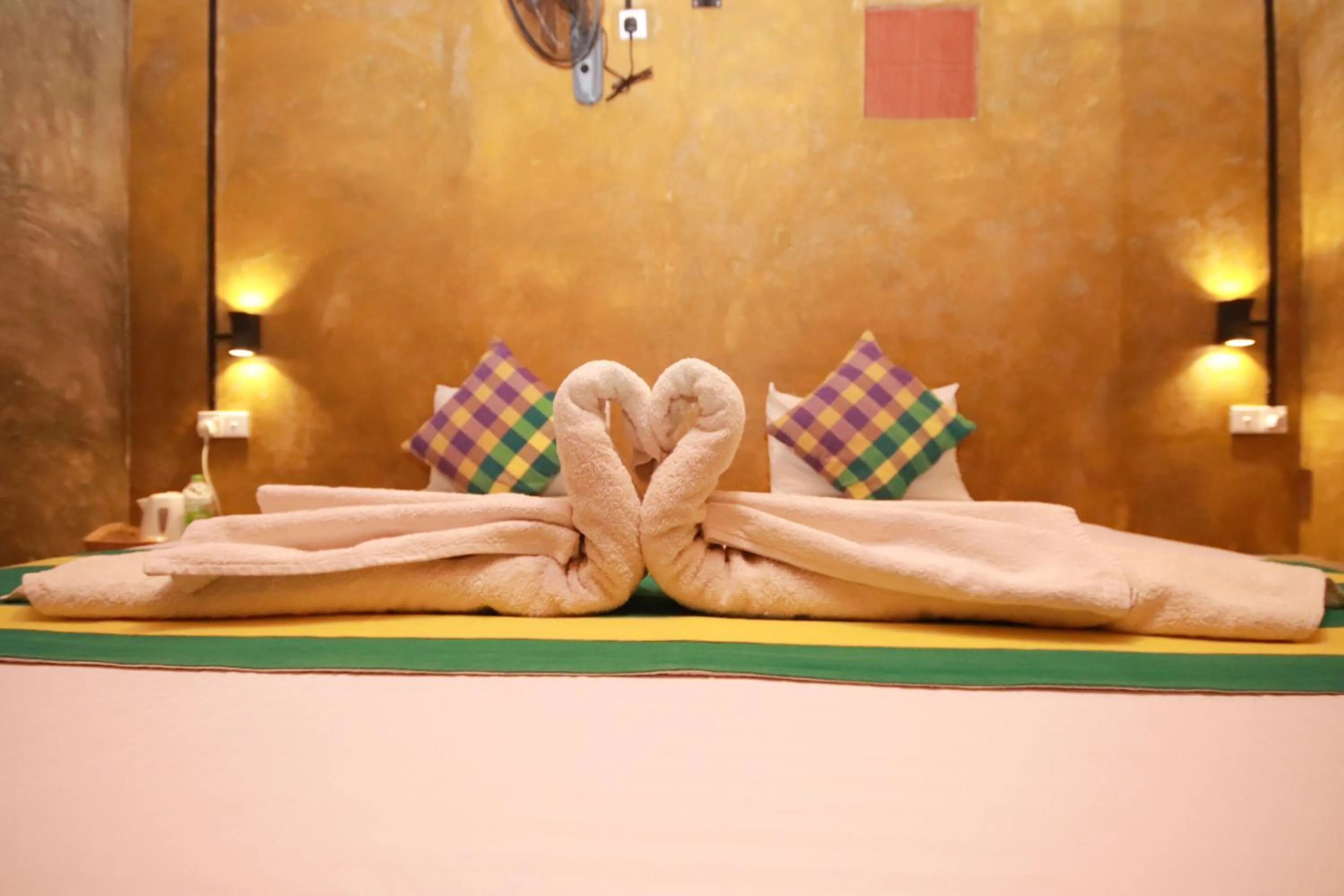 Bed in Negombo The Nature Villa and Cabanas