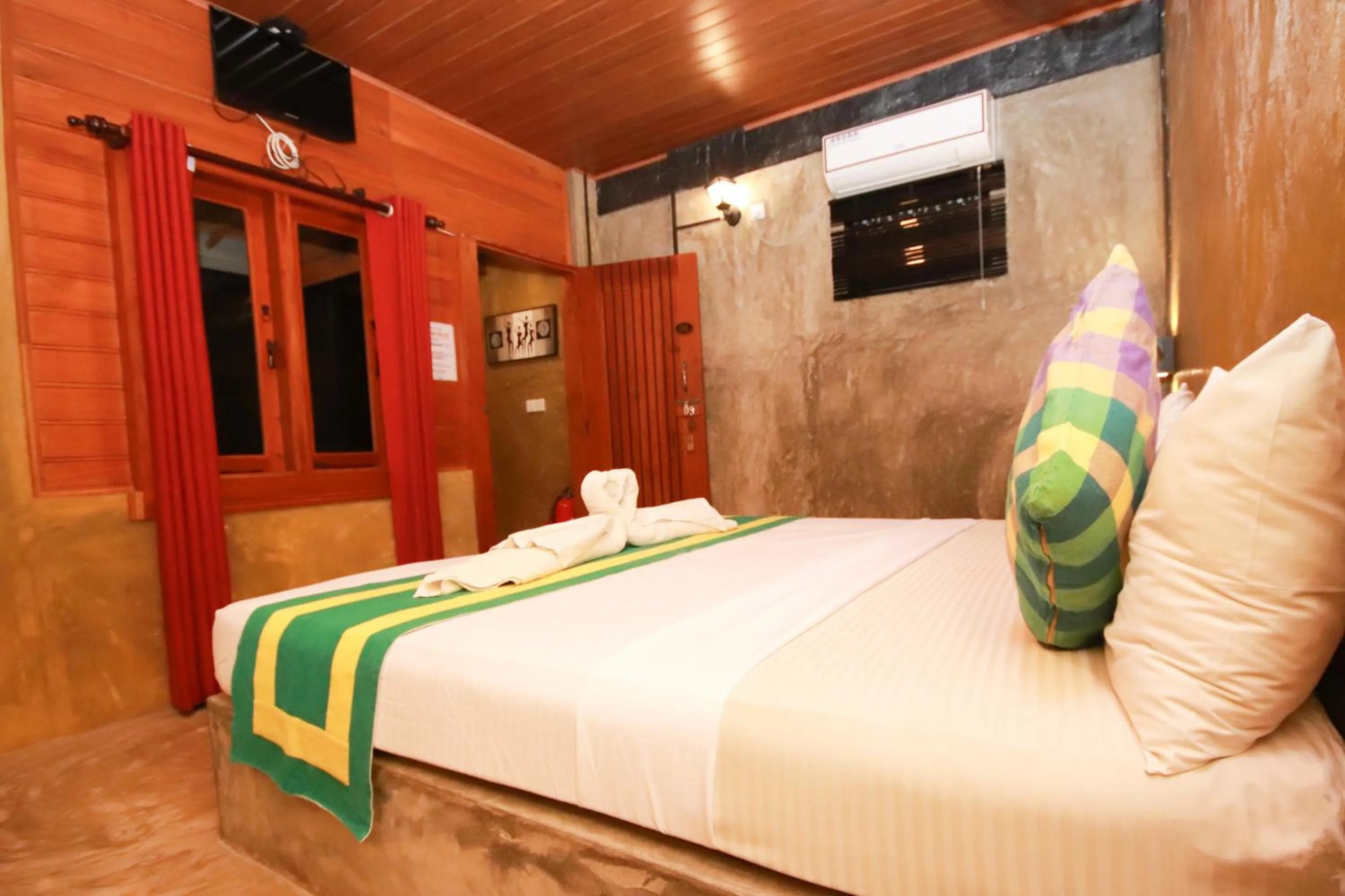 Bed in Negombo The Nature Villa and Cabanas