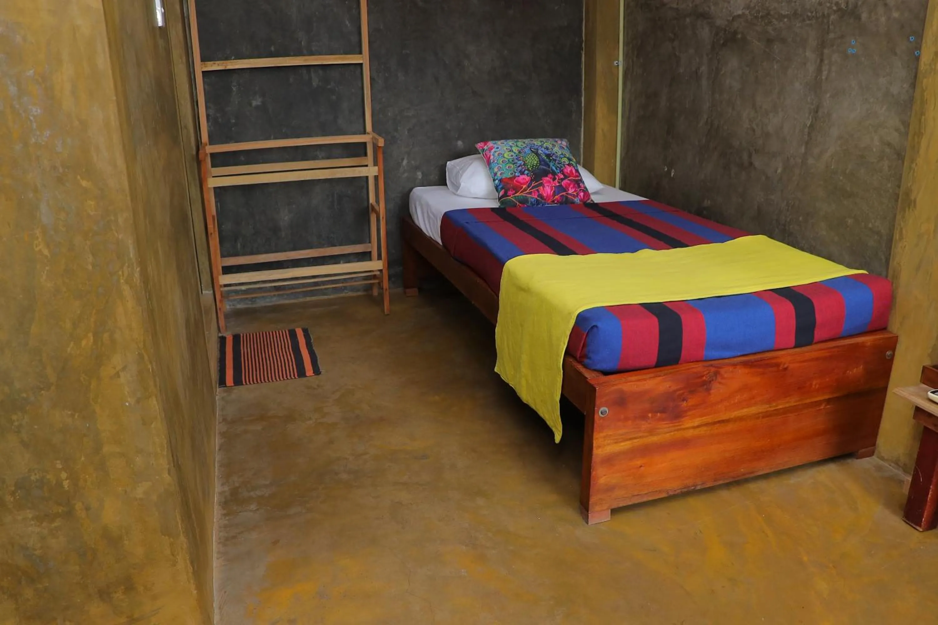 Bed in Negombo The Nature Villa and Cabanas