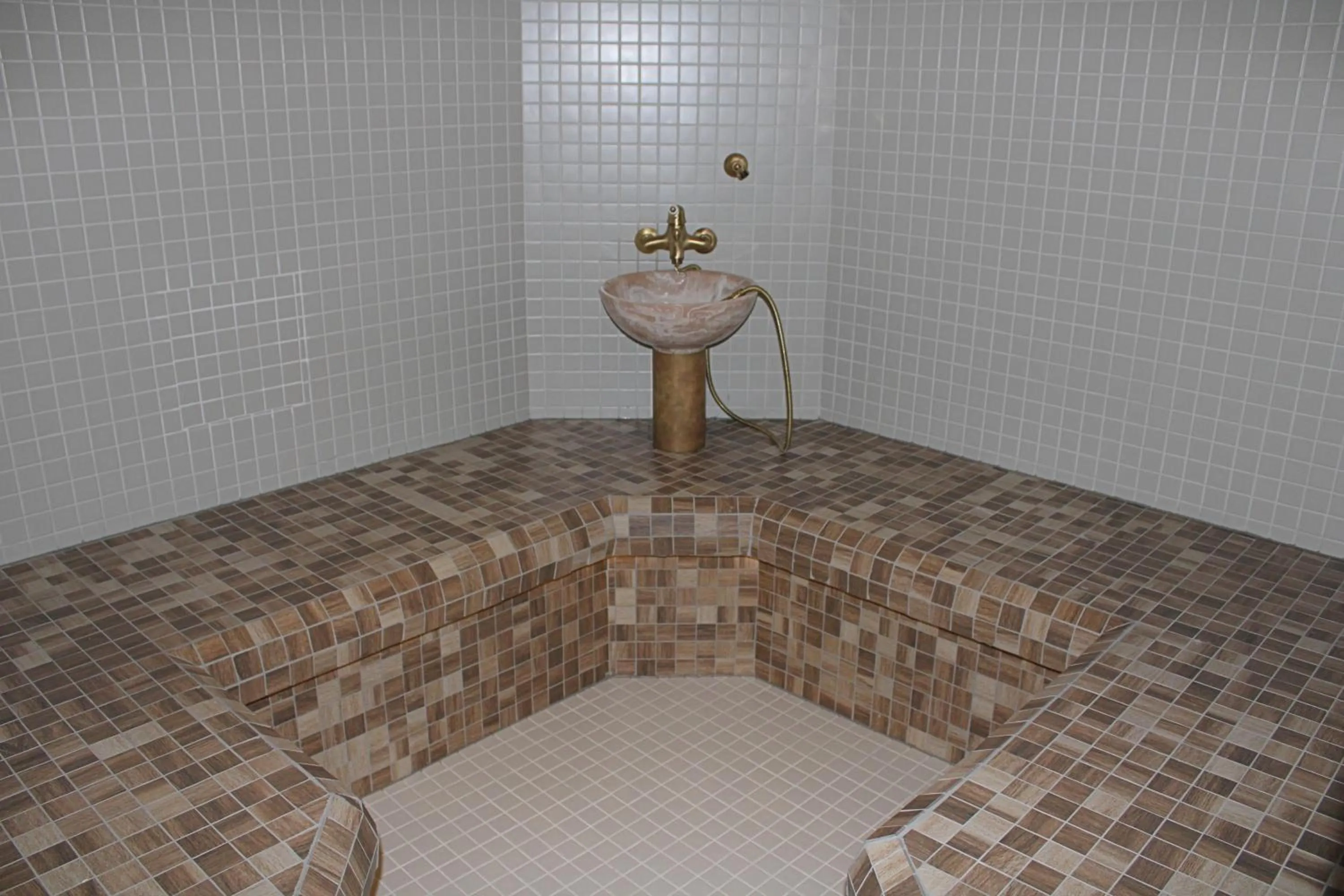 Massage in Pine Resort