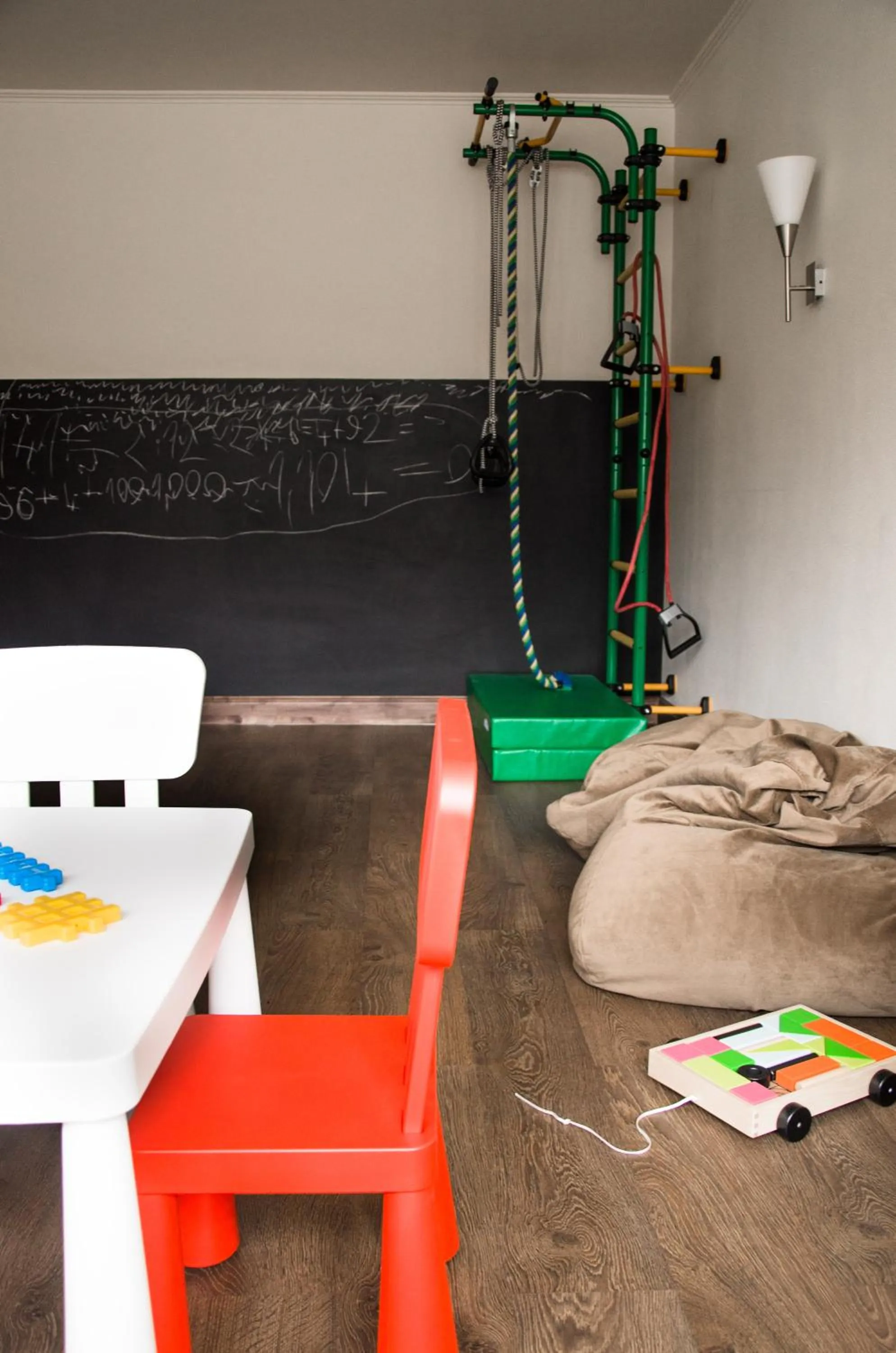 Children play ground in Pine Resort