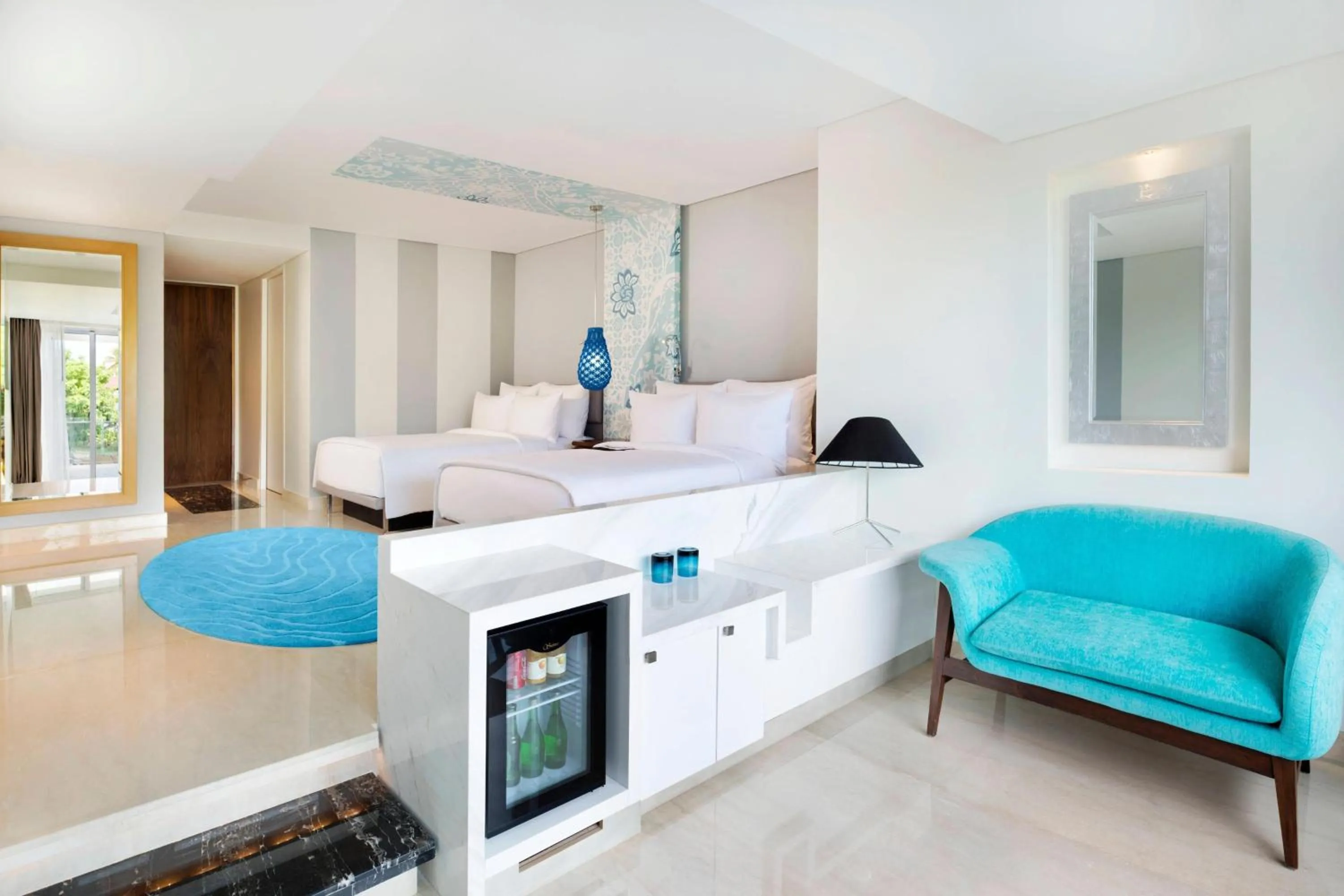 Photo of the whole room, Bed in Le Meridien Bali Jimbaran