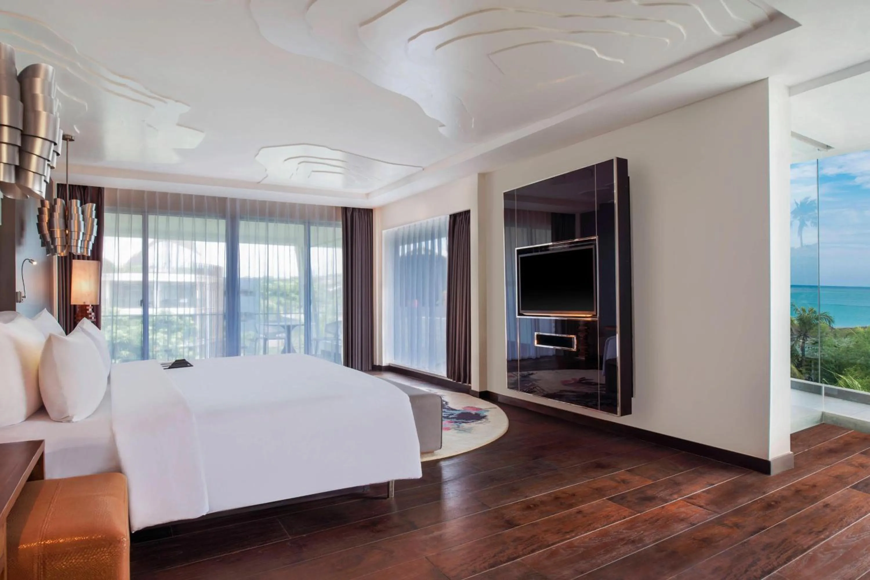 Bedroom, Bed in Le Meridien Bali Jimbaran