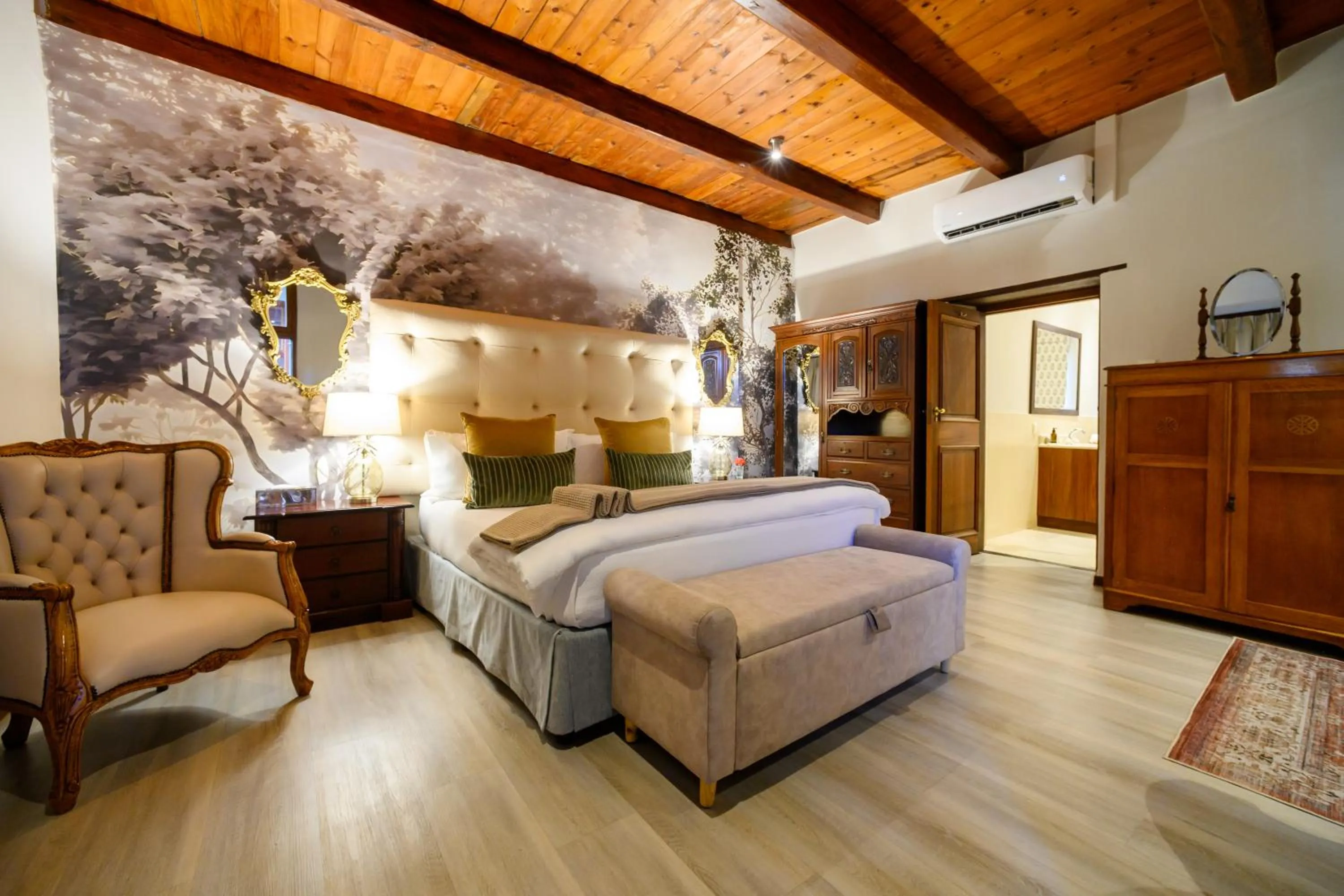 Property building, Bed in Webersburg