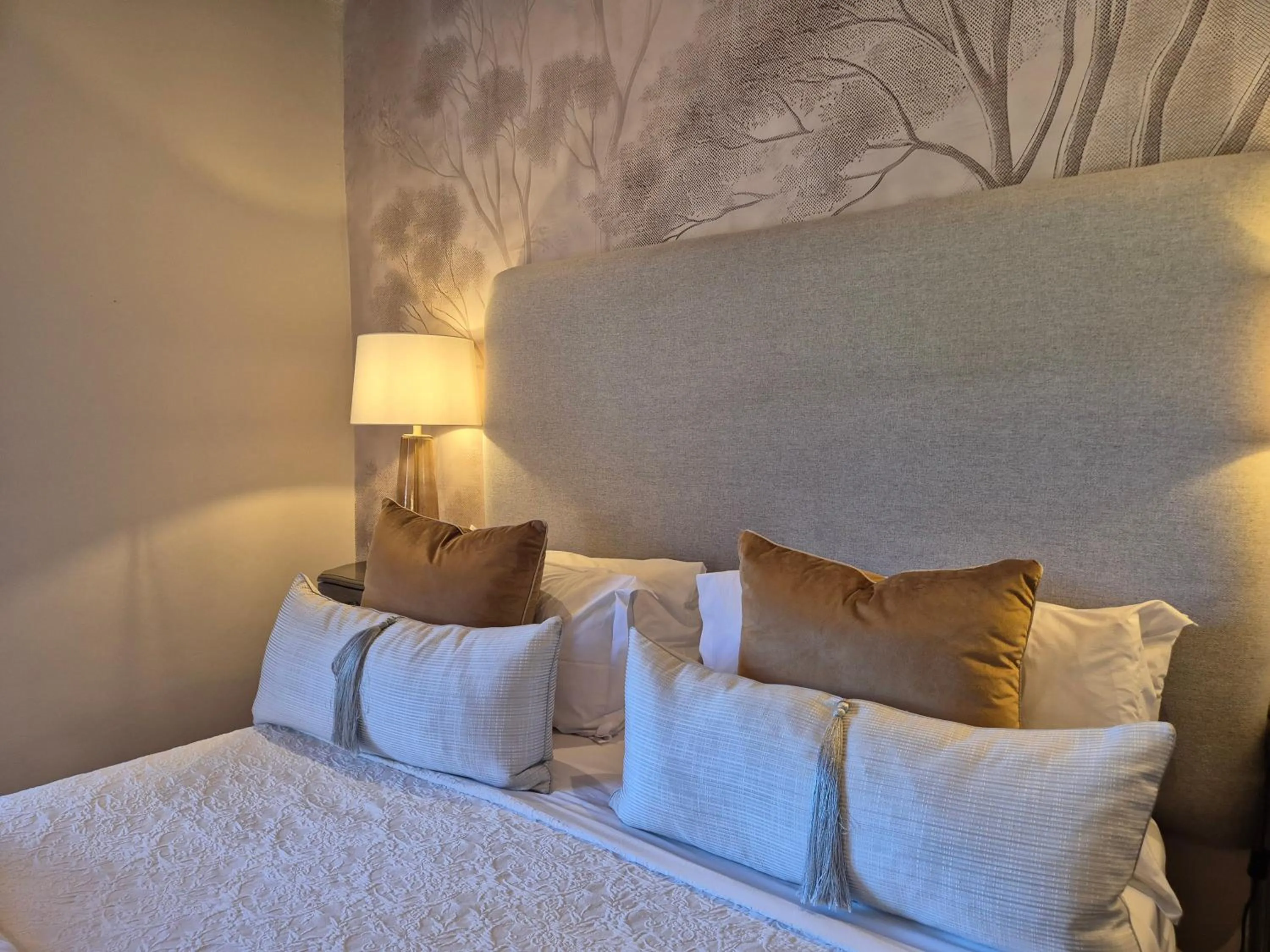 Property building, Bed in Webersburg