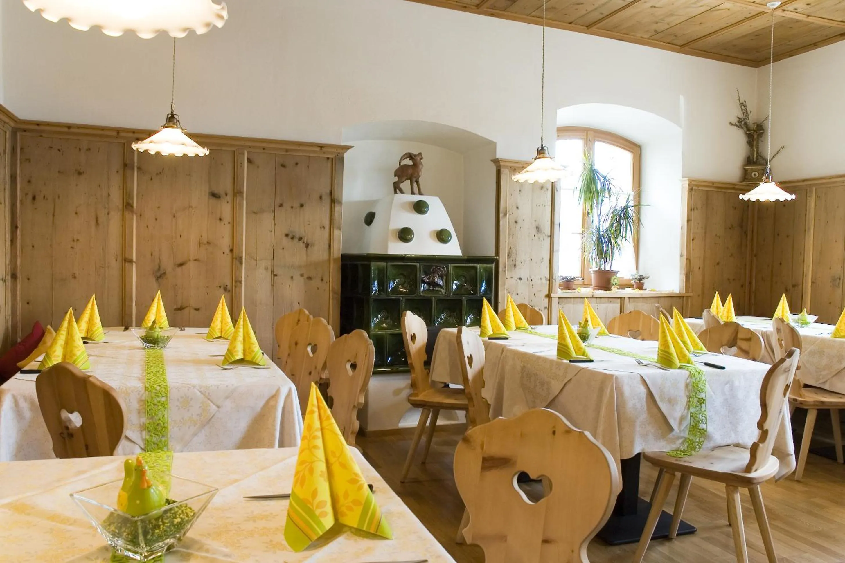 Restaurant/places to eat in Hotel Löwenwirt