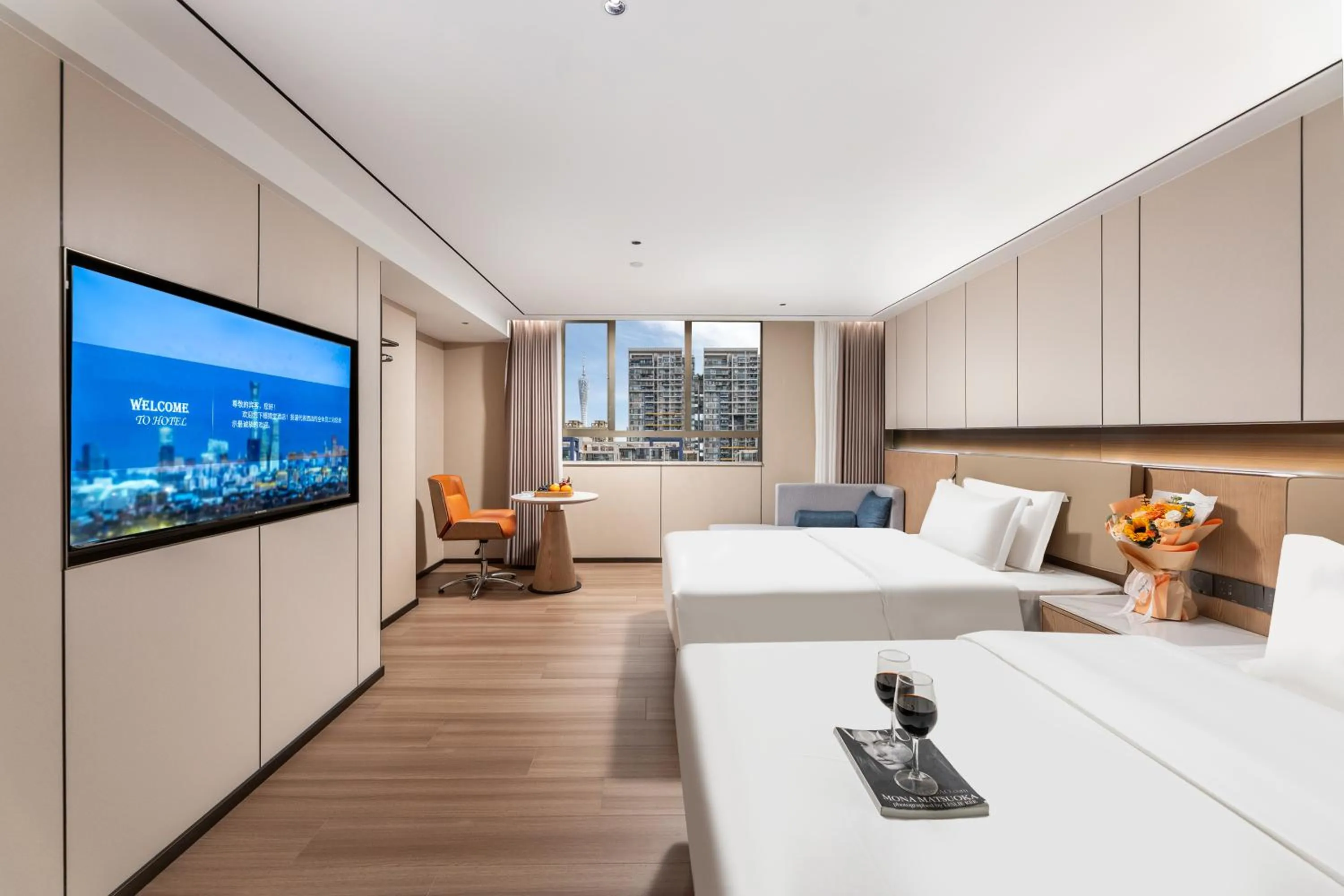 Bed in Guangzhou JinTang Hotel