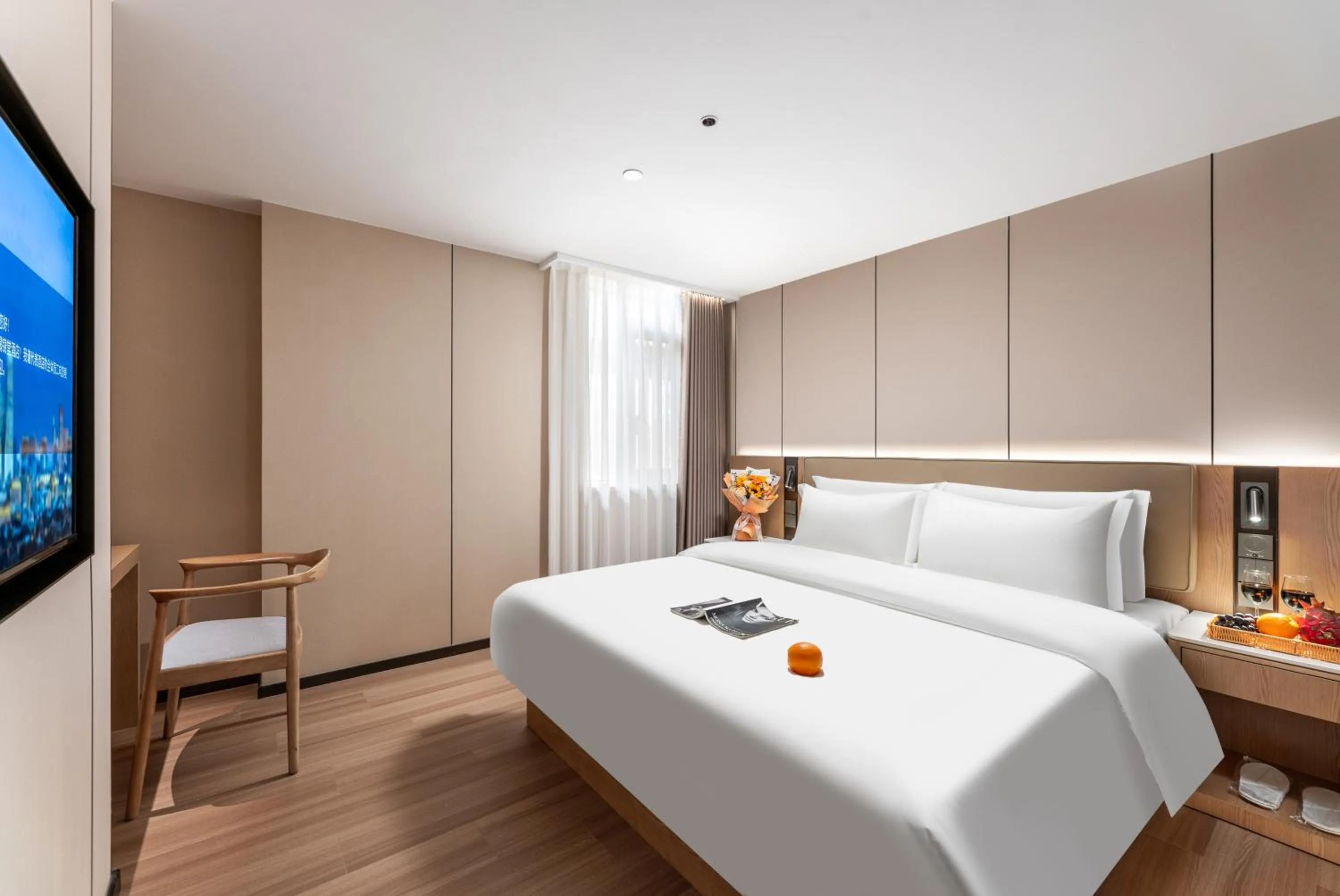 Bed in Guangzhou JinTang Hotel