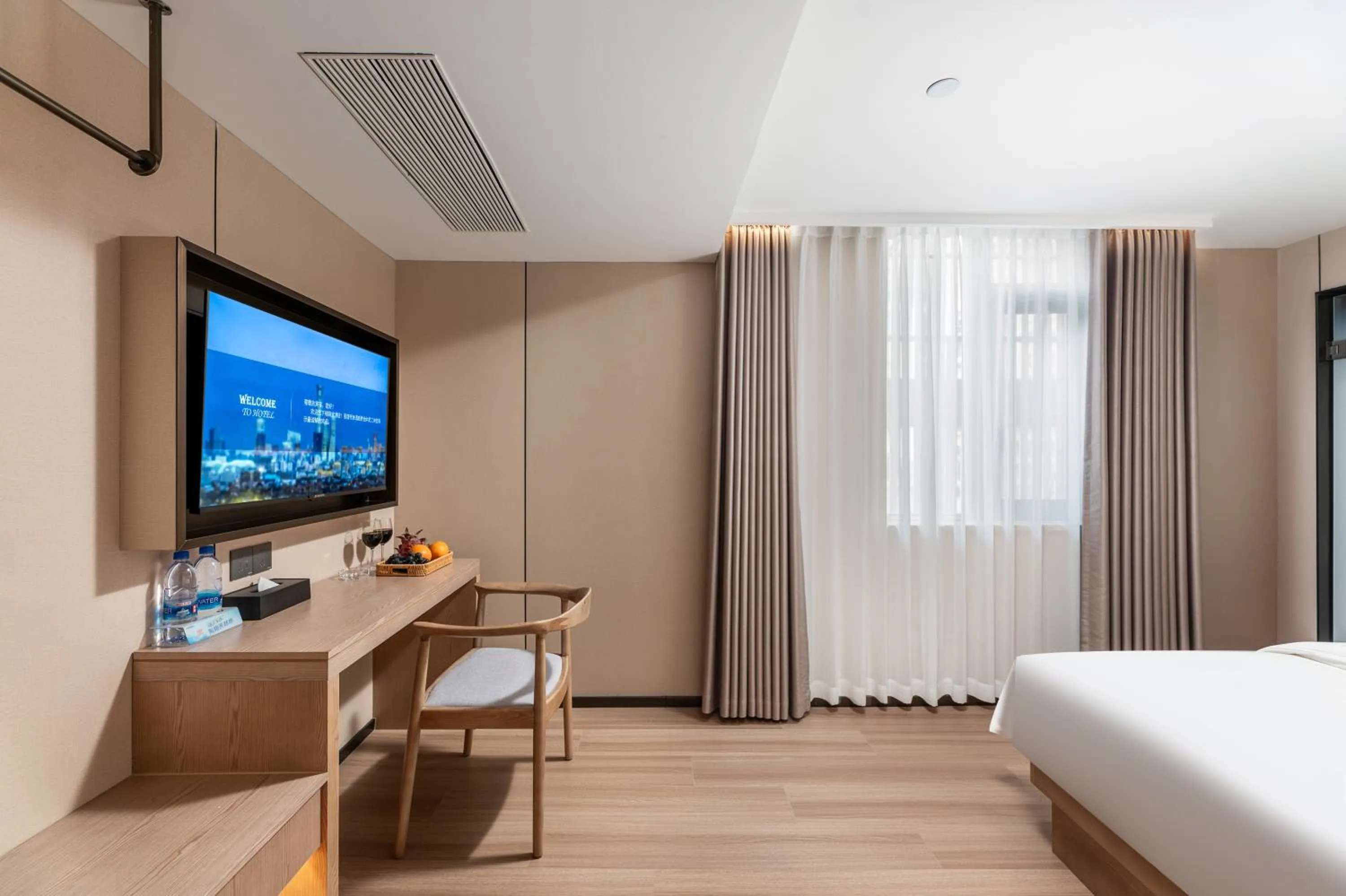 TV and multimedia, Bed in Guangzhou JinTang Hotel