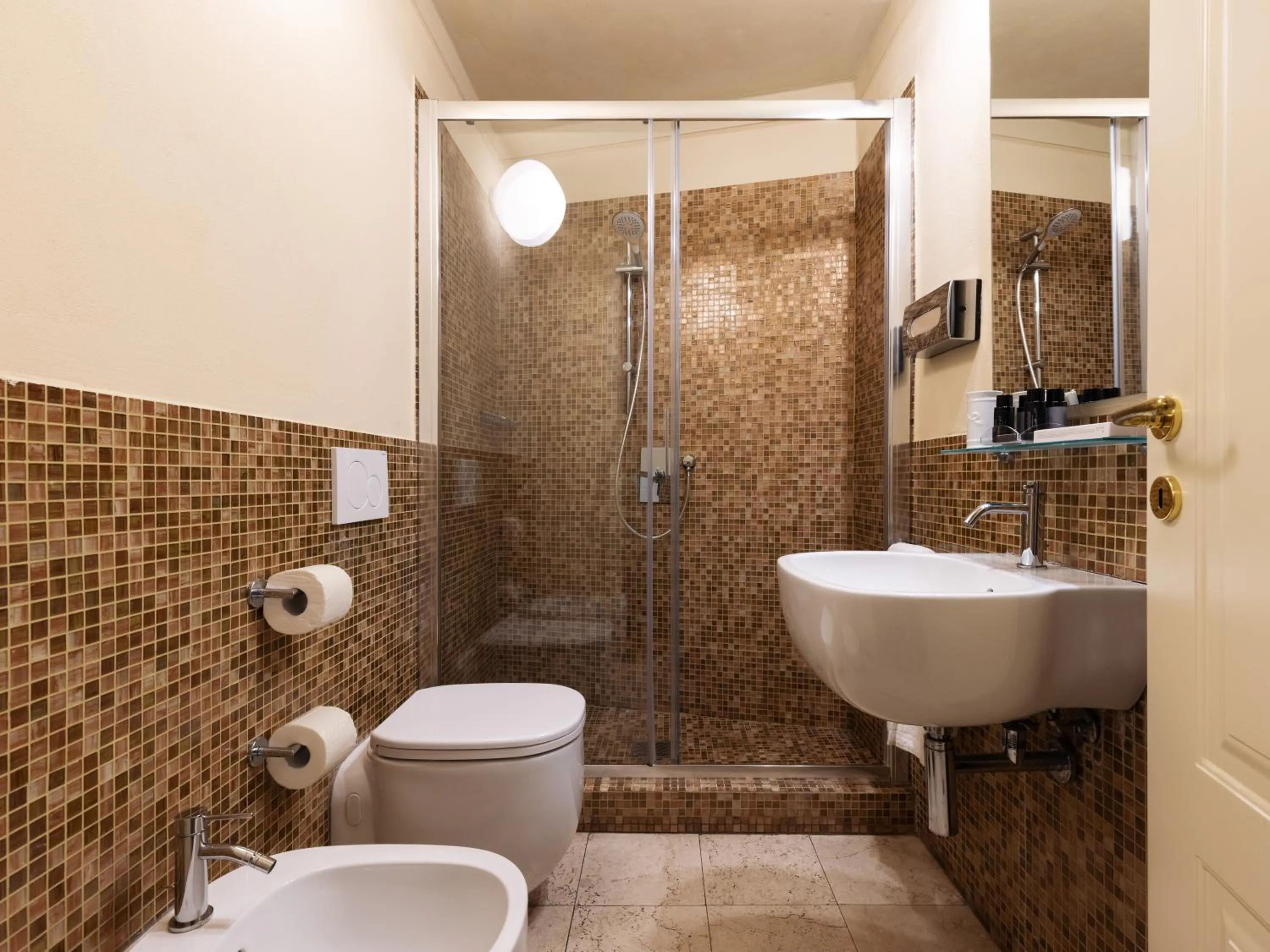 Bathroom in Residenza d'Epoca Relais I Miracoli