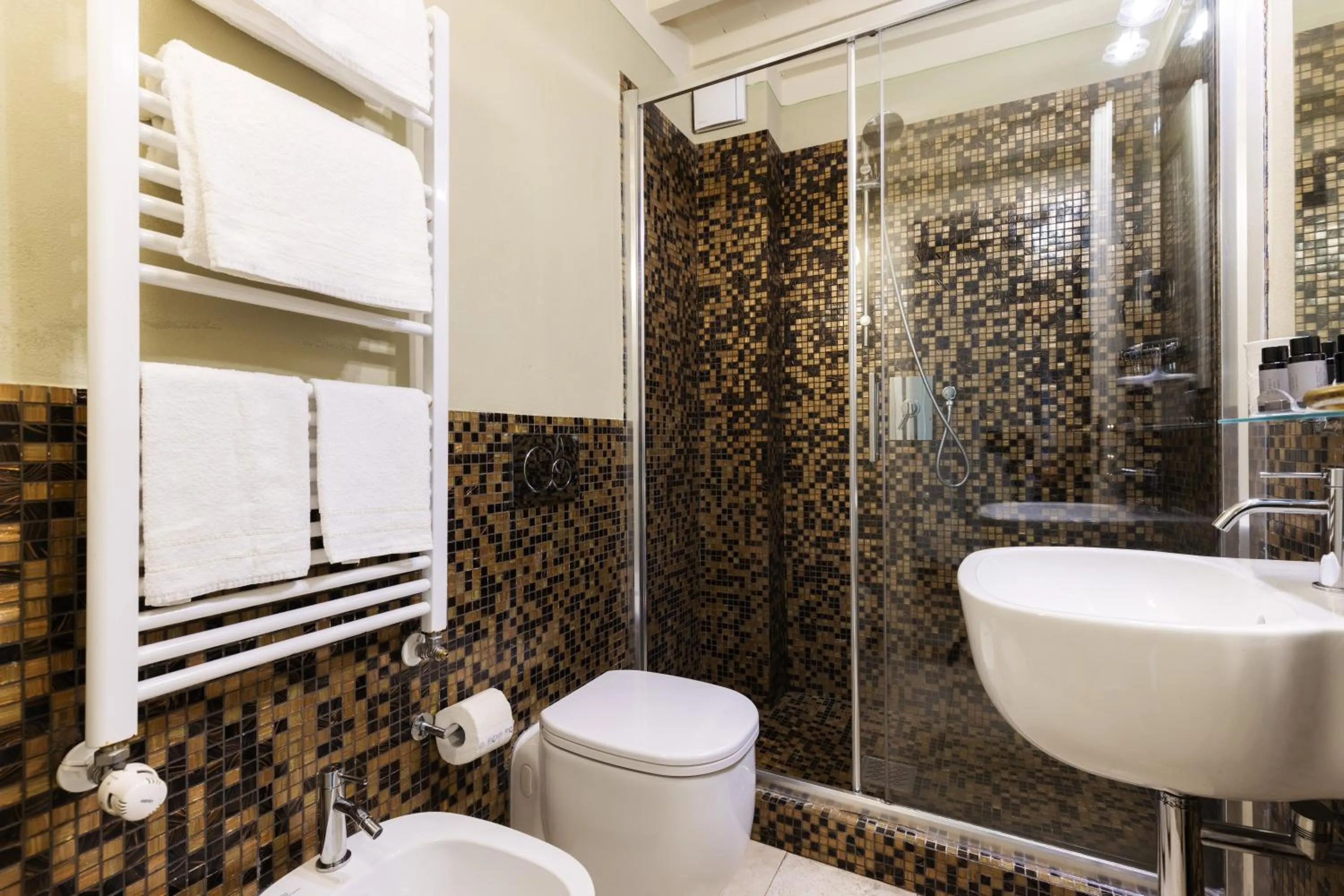 Bathroom in Residenza d'Epoca Relais I Miracoli