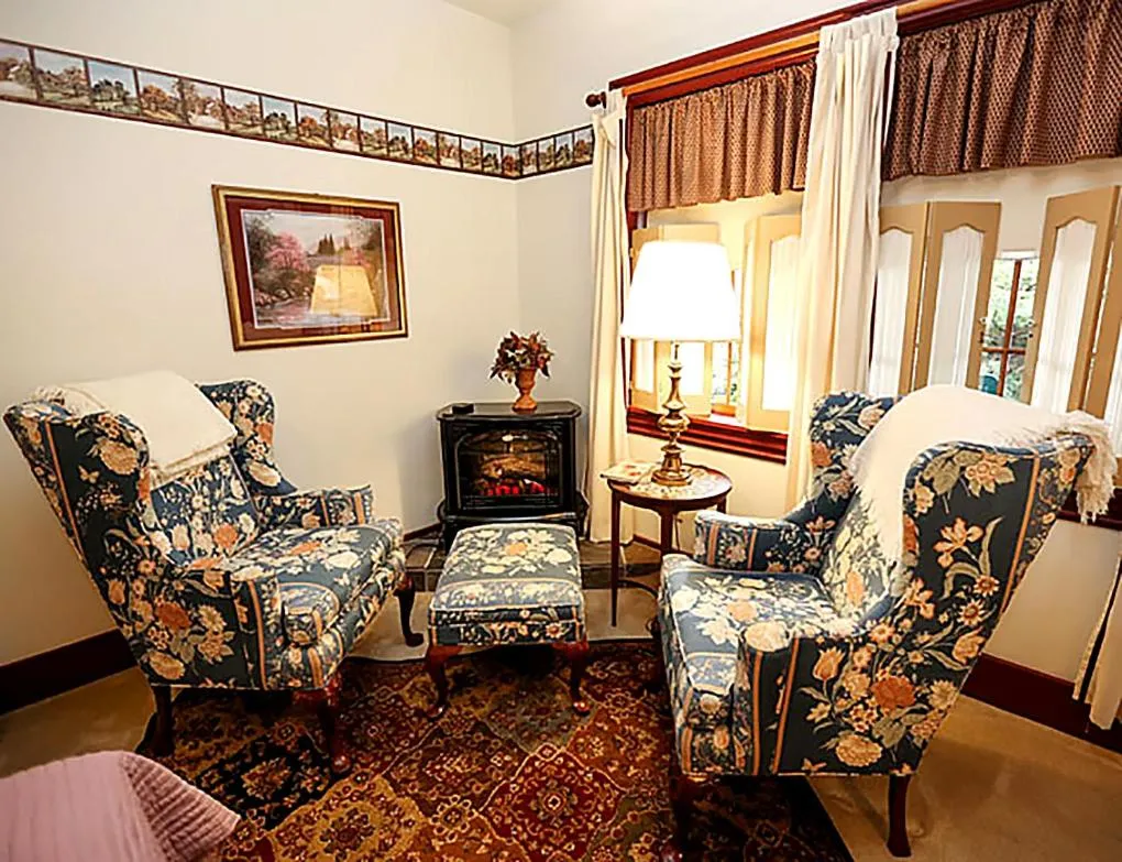 Deer Creek Winery at Watson Estate