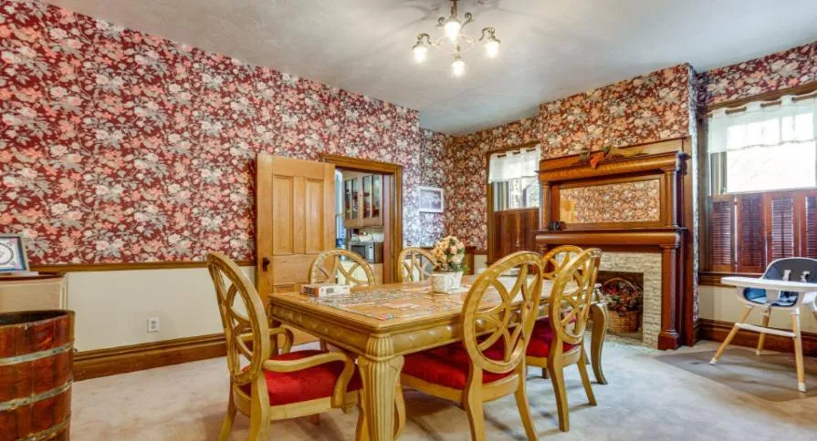 Deer Creek Winery at Watson Estate